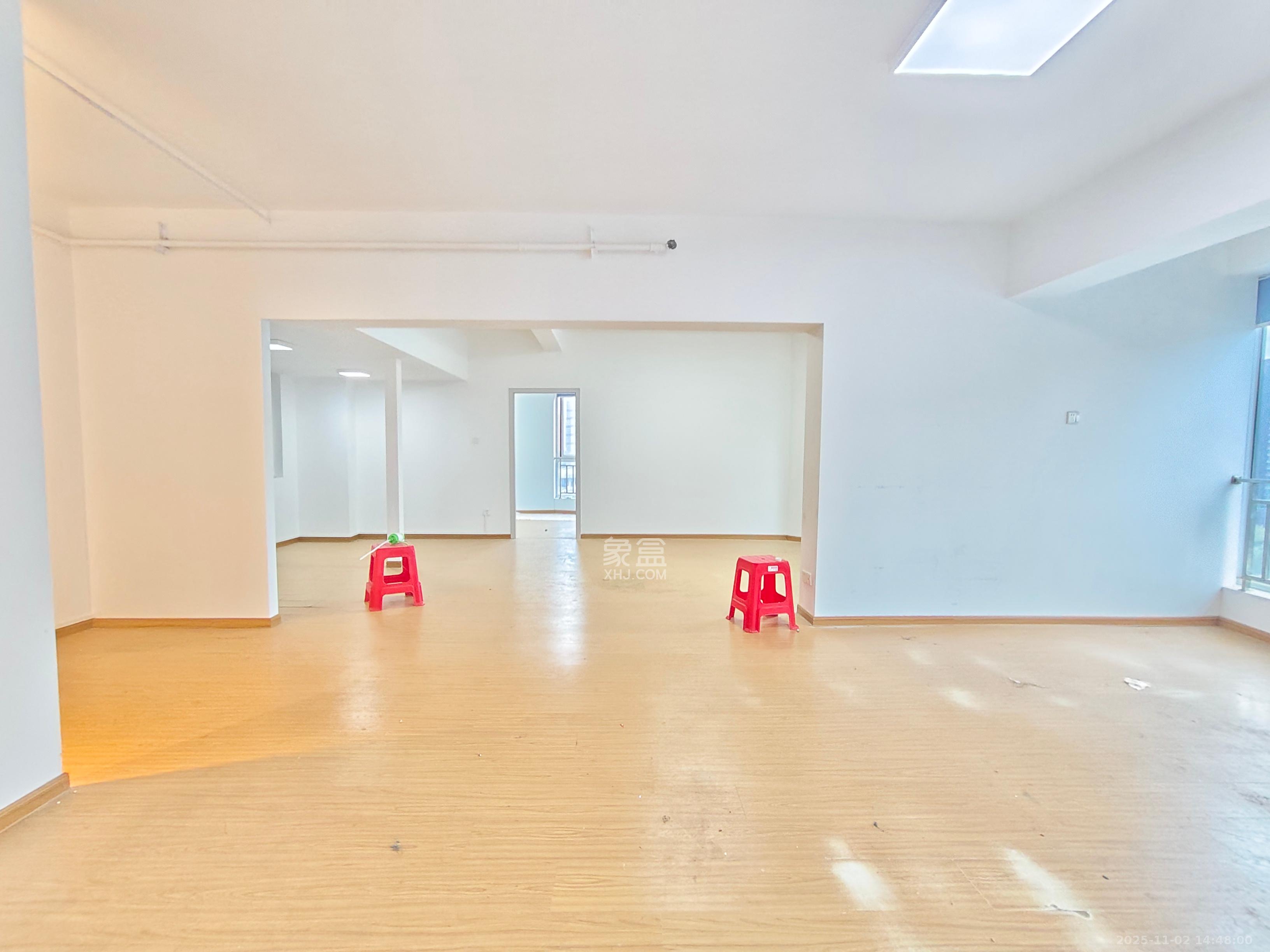 长城华都  1室1厅1卫    1400.0元/月室内图