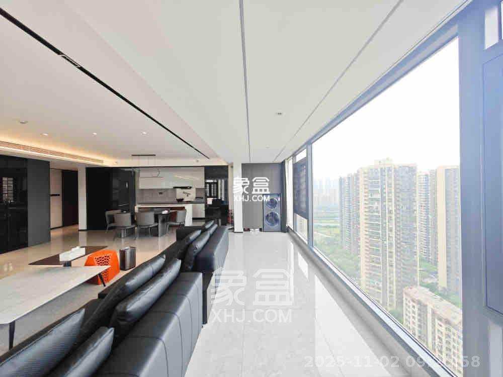 万科魅力之城 4室2厅2卫 12000.0元/月 万科魅力之城 4室2厅2卫 12000.0元/月室内图