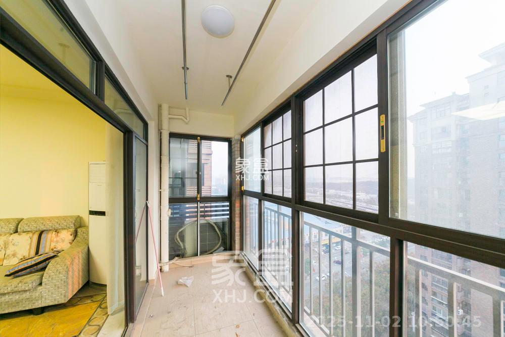 夏威夷碧水春城(碧桂园城市花园)  4室2厅2卫    3000.0元/月 夏威夷碧水春城(碧桂园城市花园)  4室2厅2卫    3000.0元/月室内图