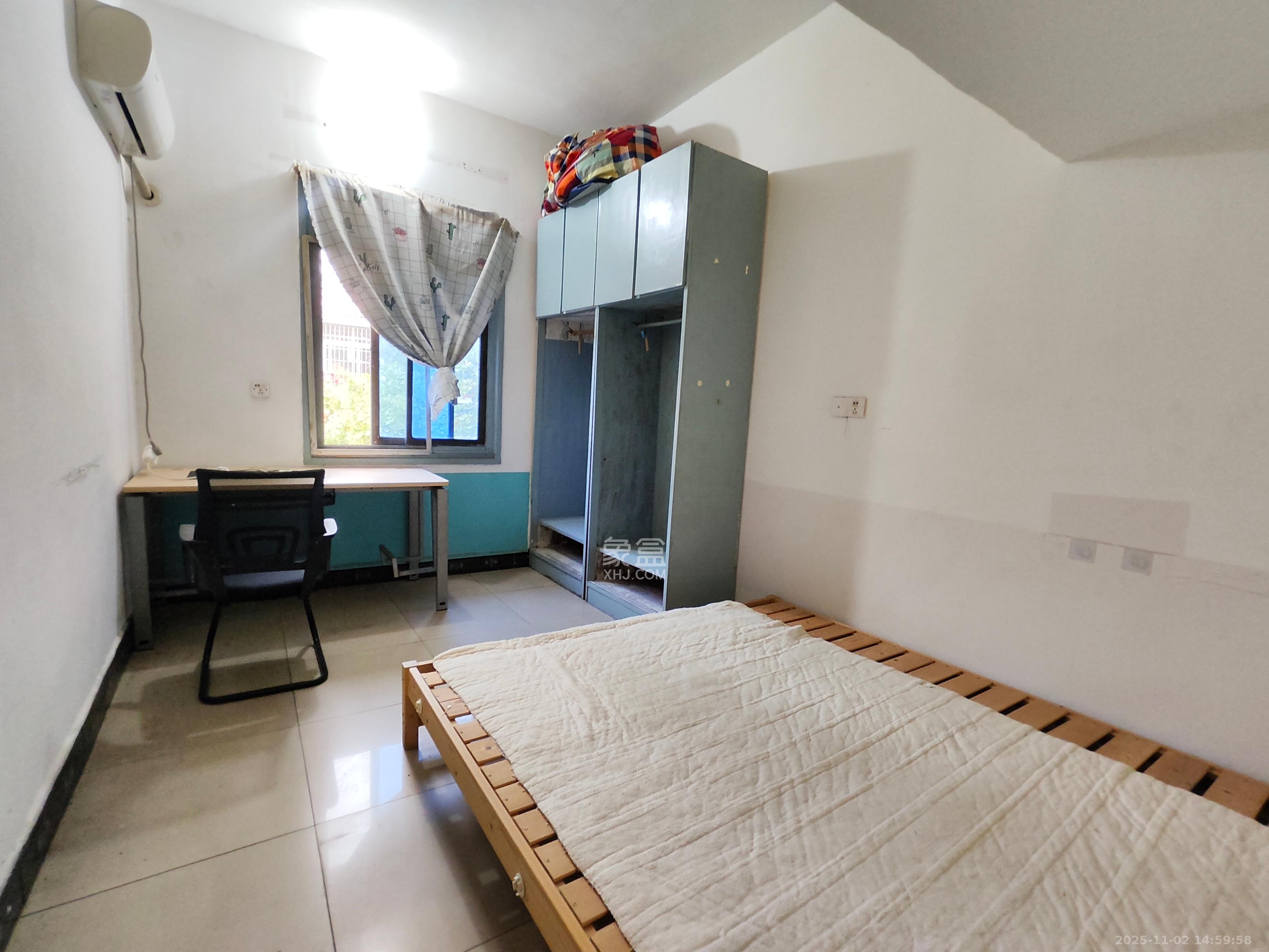 湖橡宿舍/湖橡小区  2室1厅1卫    1100.0元/月室内图