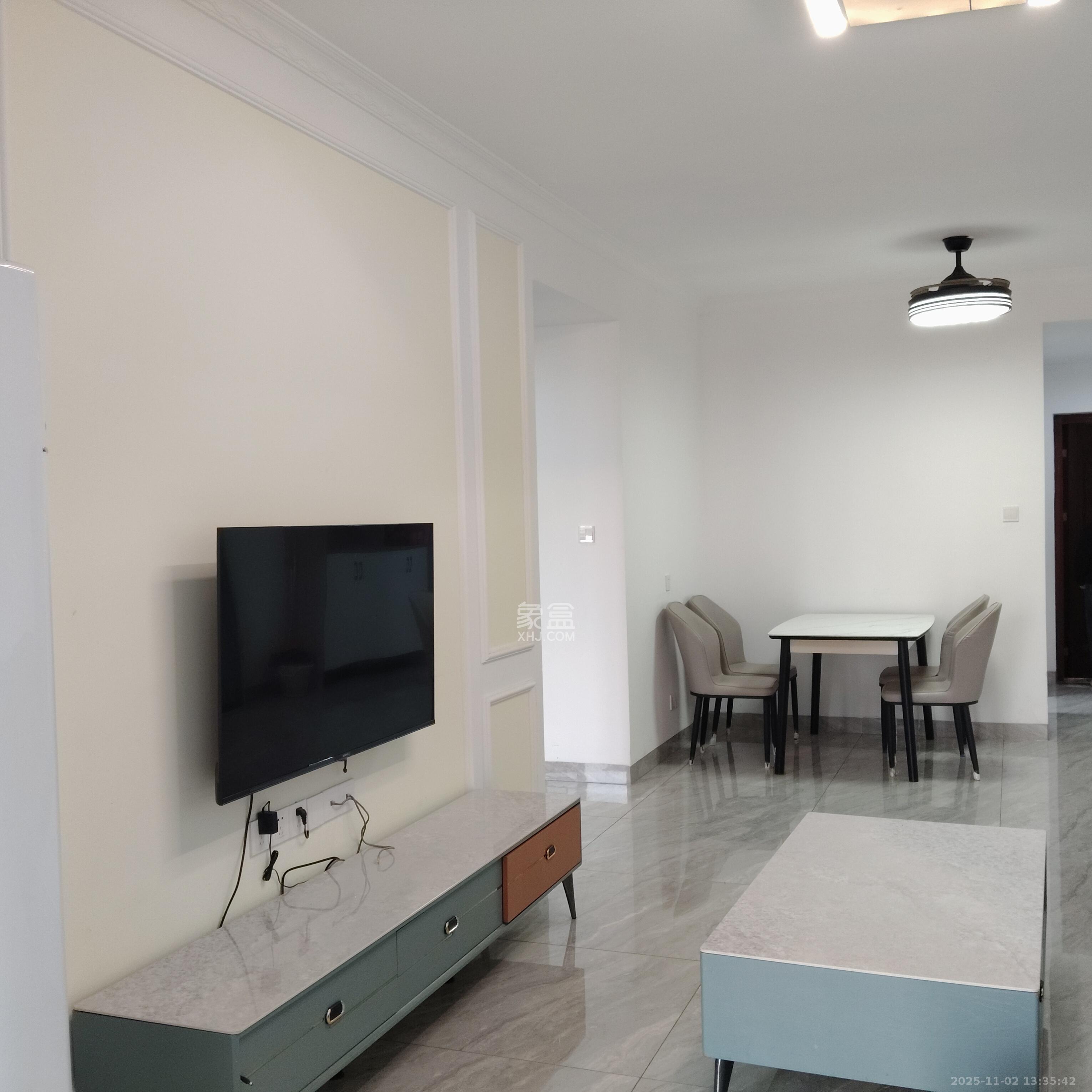 真人桥家园一期  2室1厅1卫    1700.0元/月 真人桥家园一期  2室1厅1卫    1700.0元/月室内图