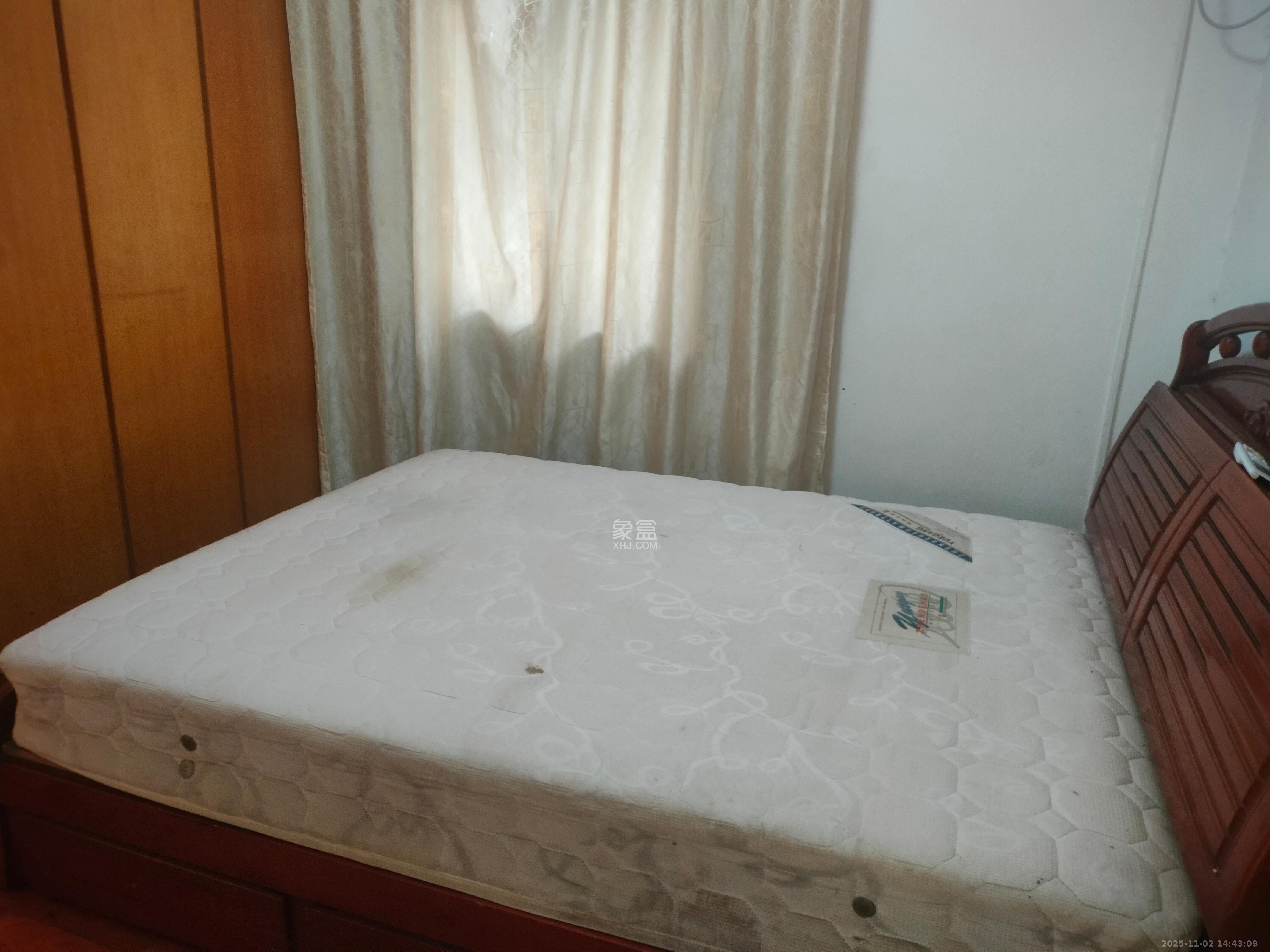 长坡社区  2室1厅1卫    1600.0元/月室内图