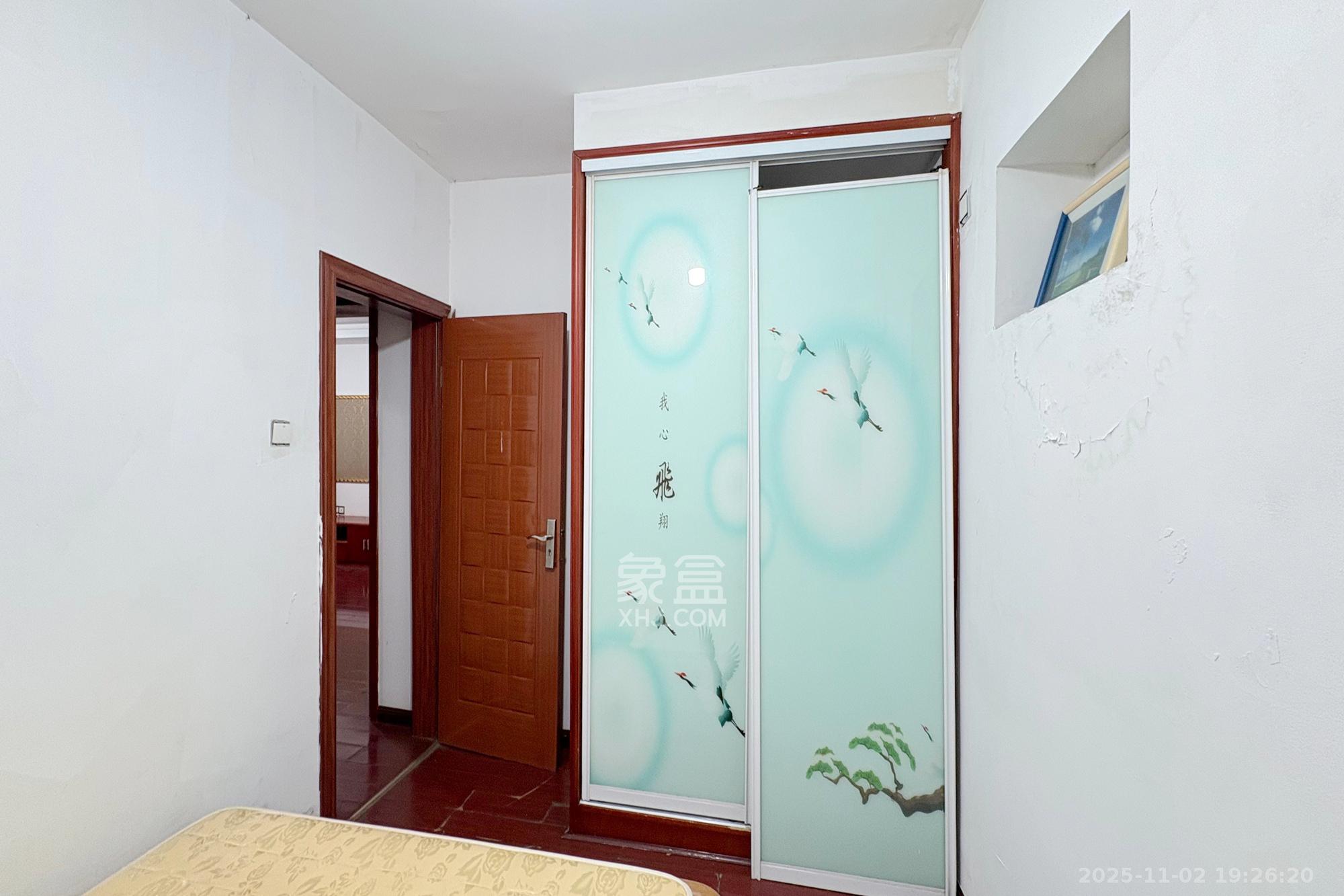 新富城 2室2厅1卫 59.0万 新富城 2室2厅1卫 59.0万卧室