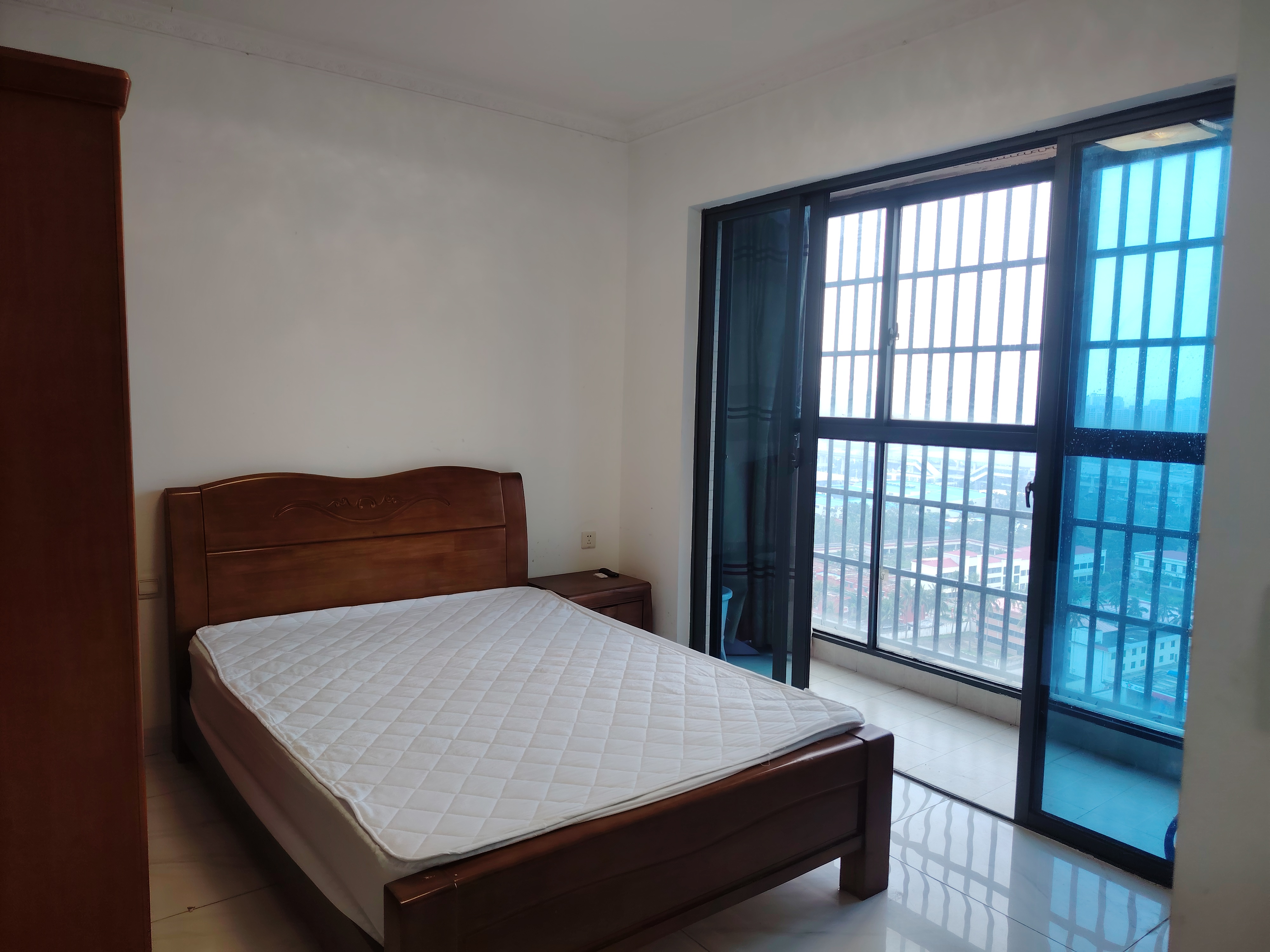 鑫海华庭  1室1厅1卫    1600.0元/月室内图