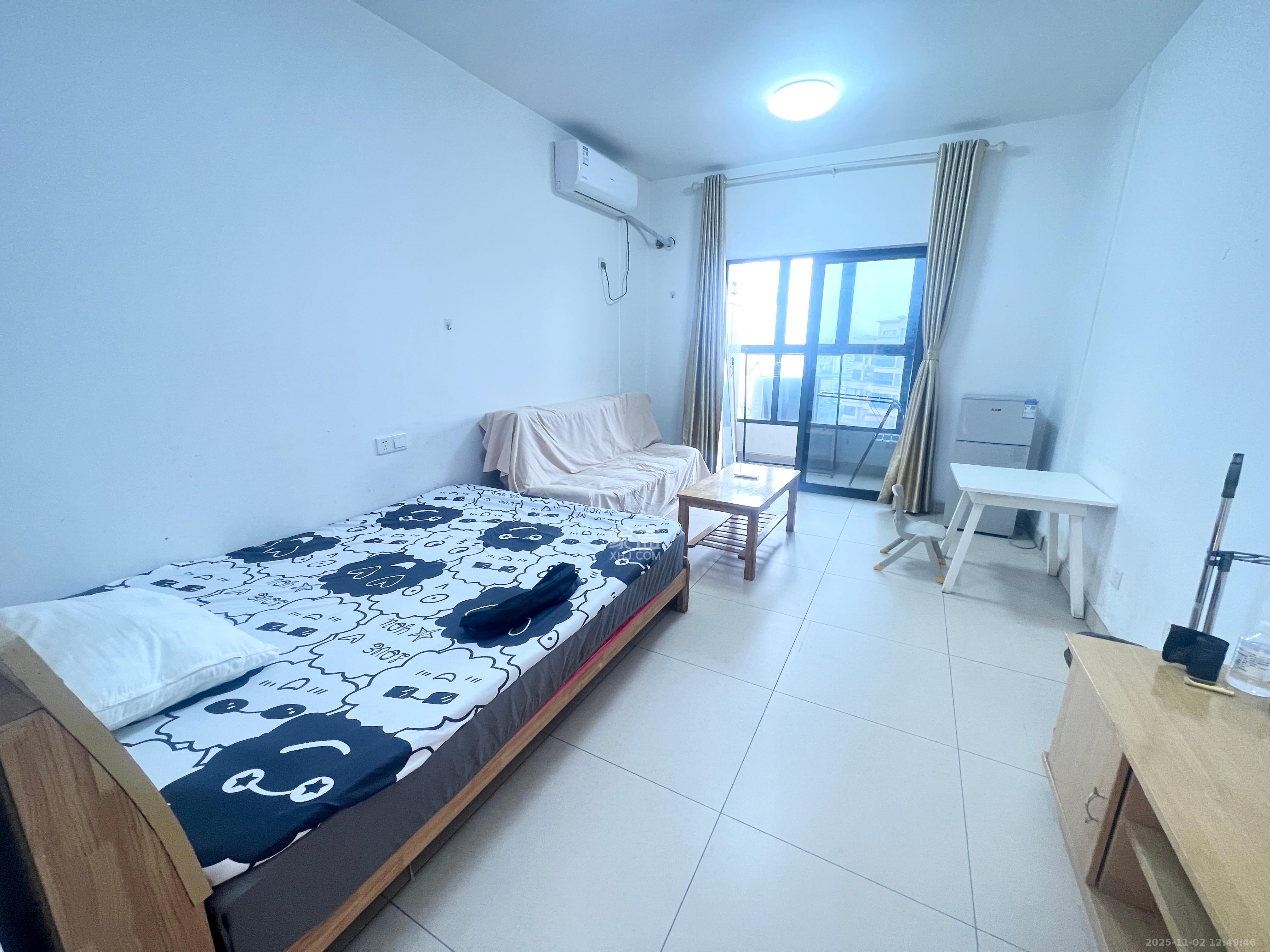 保利麓谷林语I区 1室1厅1卫 1100.0元/月 保利麓谷林语I区 1室1厅1卫 1100.0元/月室内图