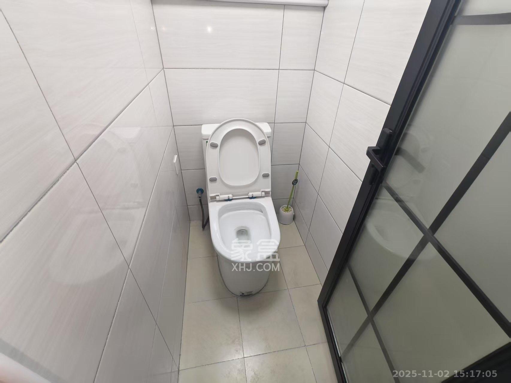 华润翡翠府 2室1厅1卫 1600.0元/月 华润翡翠府 2室1厅1卫 1600.0元/月室内图