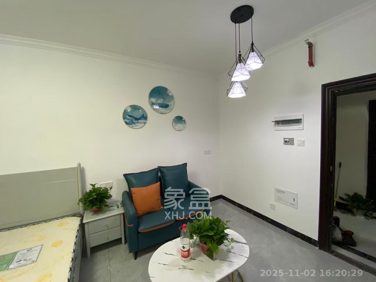 燕珑新寓 1室1厅1卫 1500.0元/月 燕珑新寓 1室1厅1卫 1500.0元/月室内图