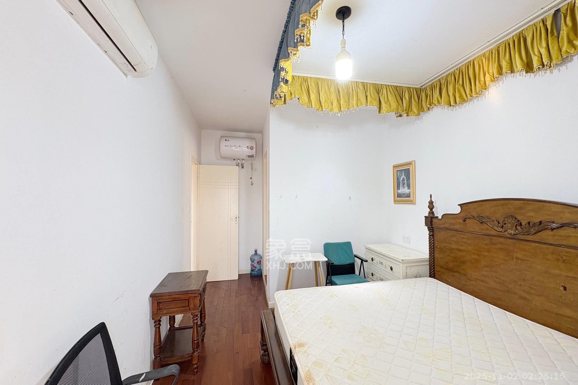 万顺家园  3室2厅2卫    105.0万 万顺家园  3室2厅2卫    105.0万卧室