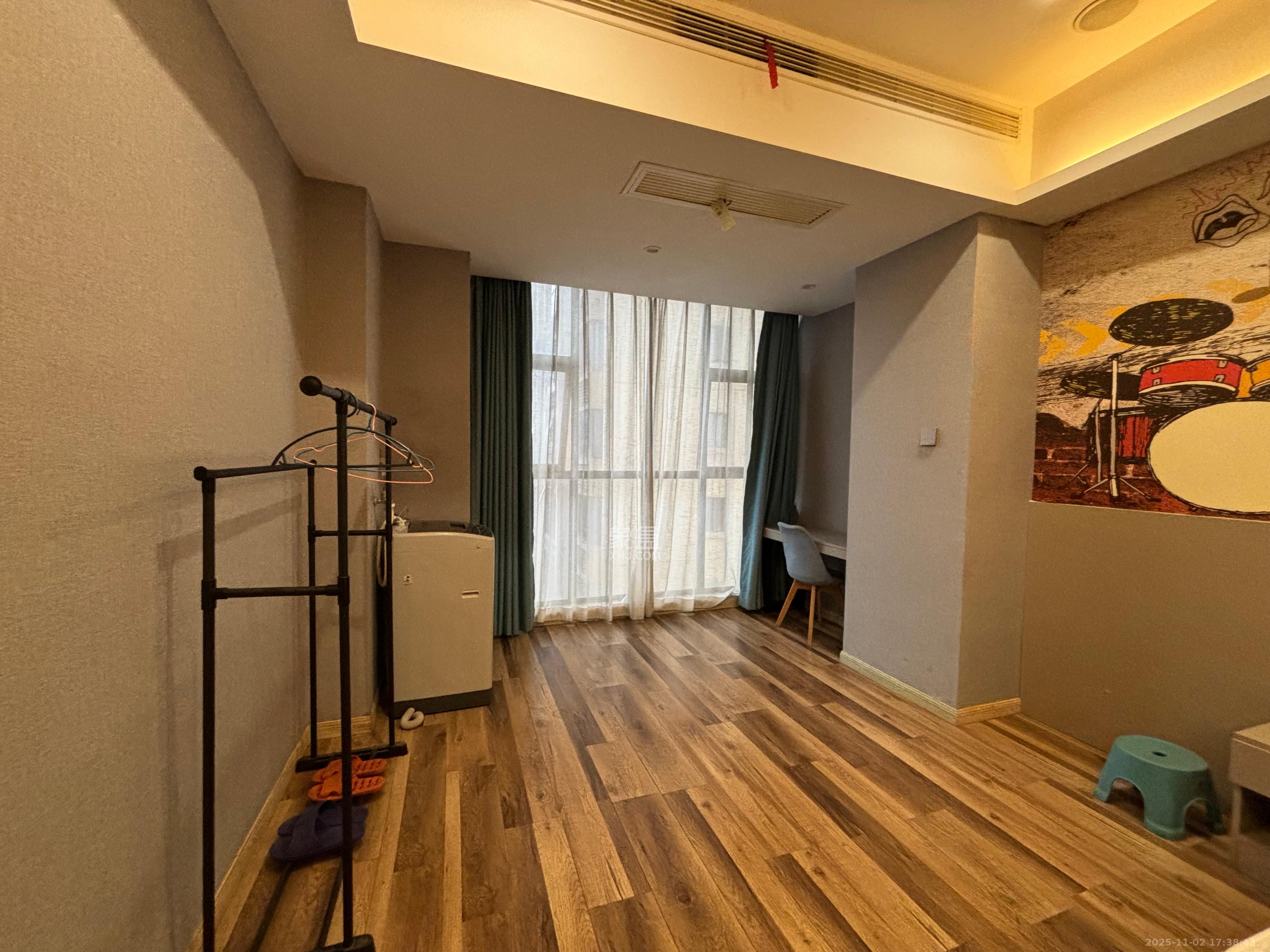 明大佳园  1室0厅0卫    1700.0元/月室内图