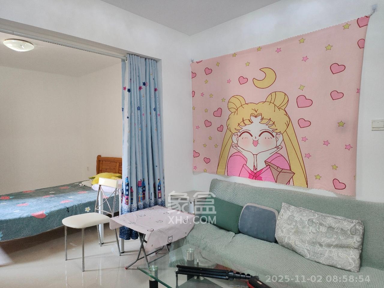 麓江春  1室1厅1卫    1600.0元/月室内图