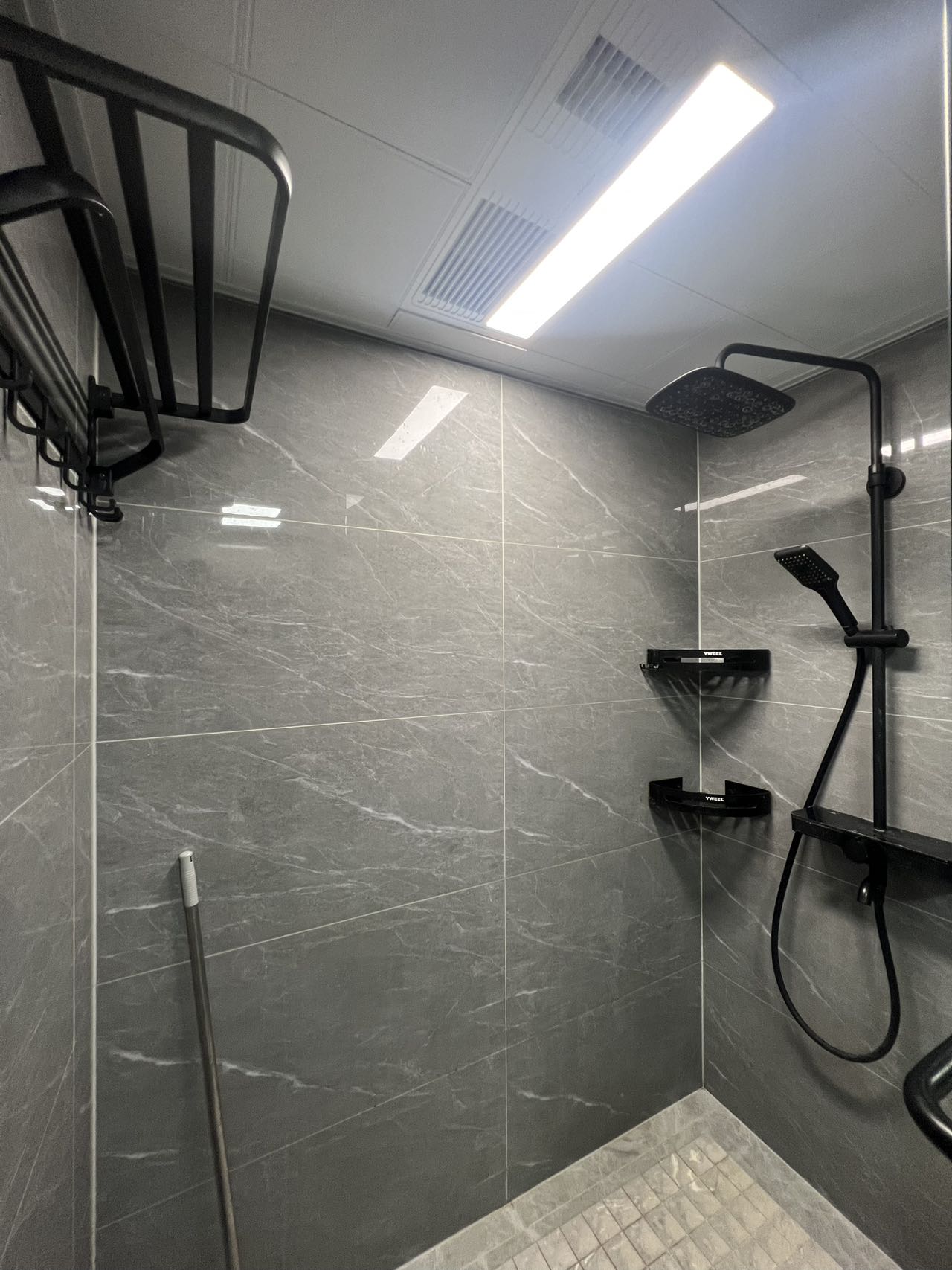 藏珑湖上公馆  2室2厅1卫    3000.0元/月户型图