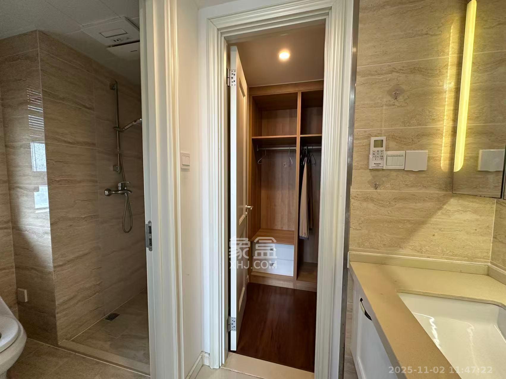 万科魅力之城观澜里  2室2厅2卫    2500.0元/月室内图