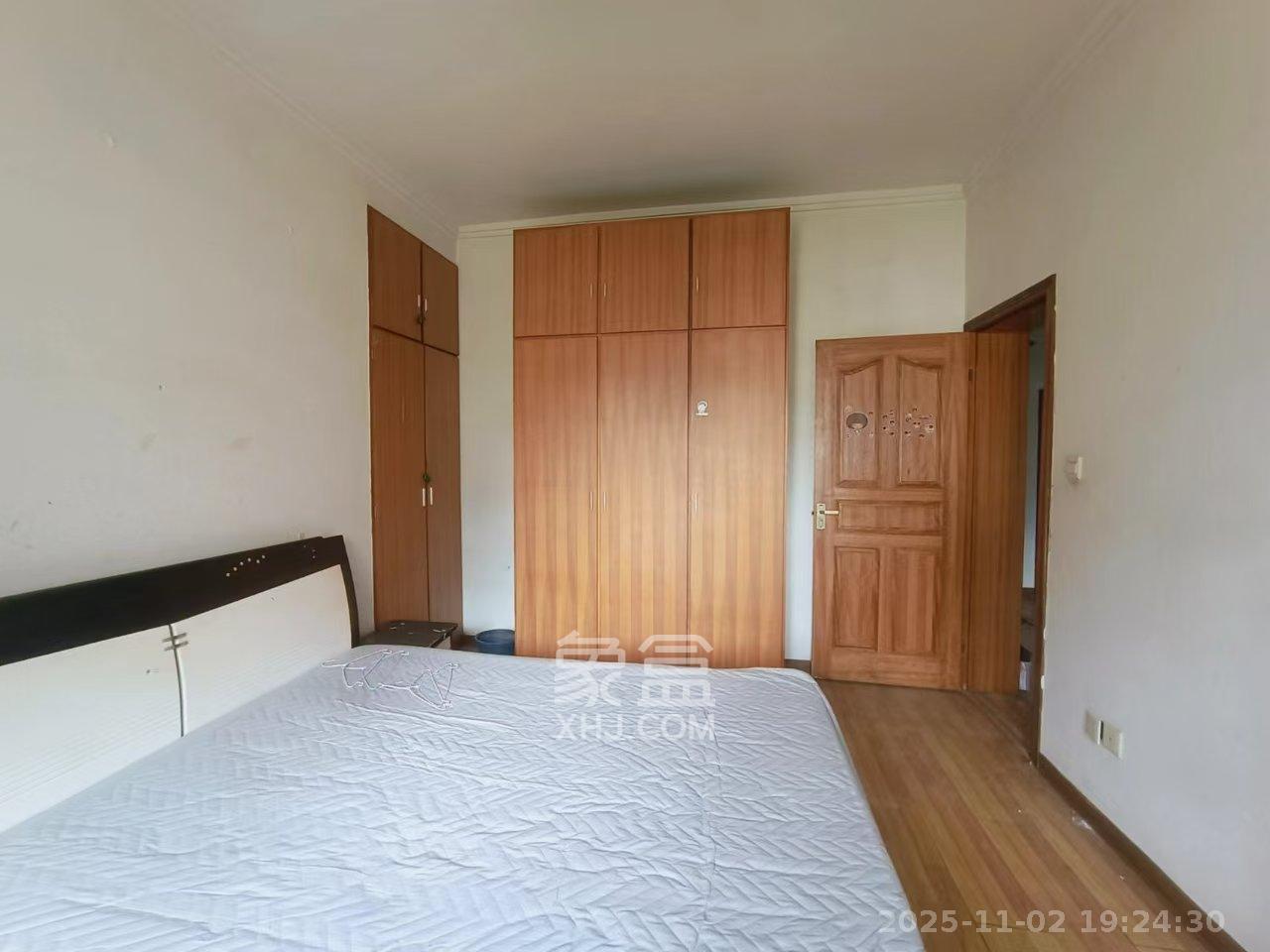 乔庄社区 2室1厅1卫 1500.0元/月 乔庄社区 2室1厅1卫 1500.0元/月室内图