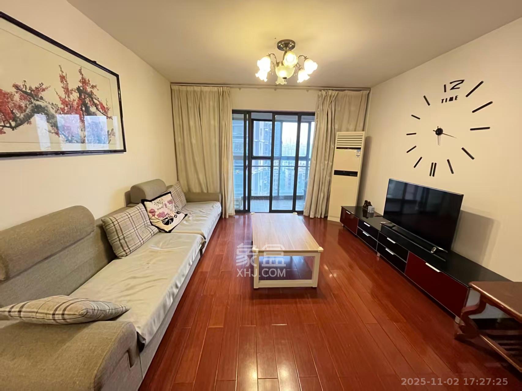 西城龙庭  3室2厅2卫    2300.0元/月 西城龙庭  3室2厅2卫    2300.0元/月室内图