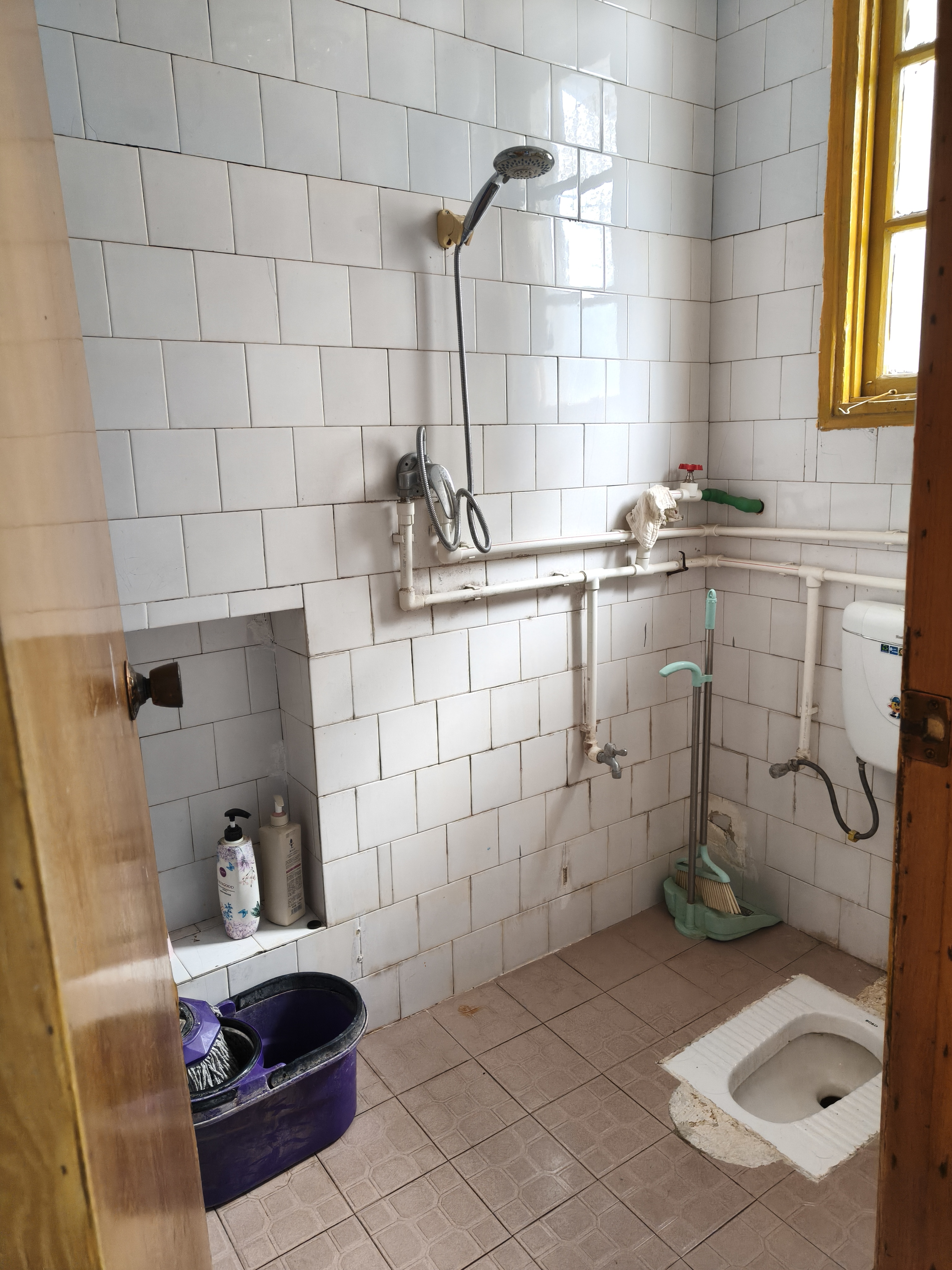 市人大政协机关大院住宅区(老市委) 1室0厅0卫 40.8万 市人大政协机关大院住宅区(老市委) 1室0厅0卫 40.8万户型图