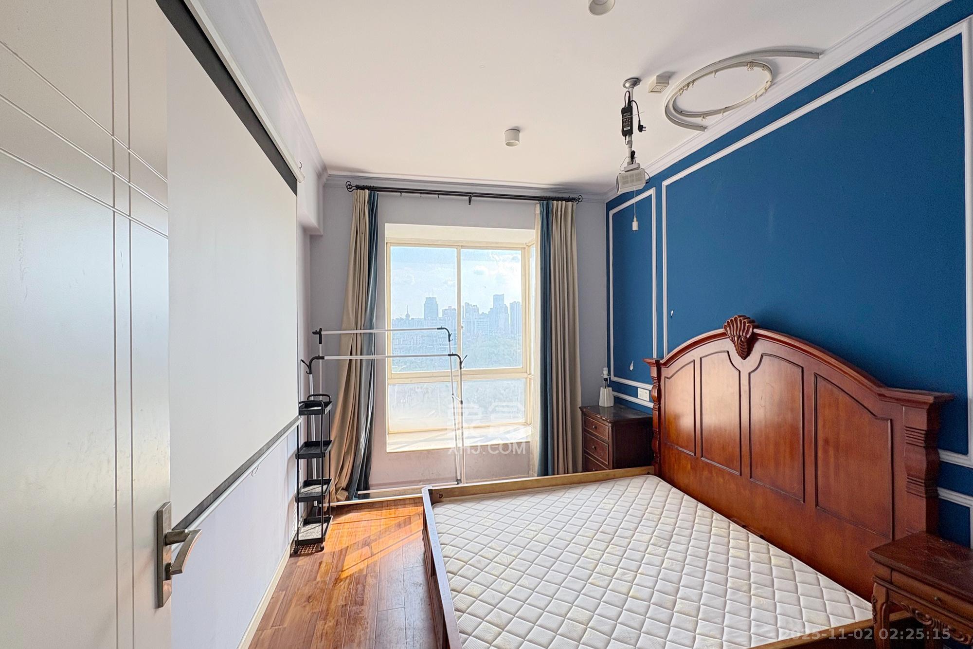 万顺家园  3室2厅2卫    105.0万卧室