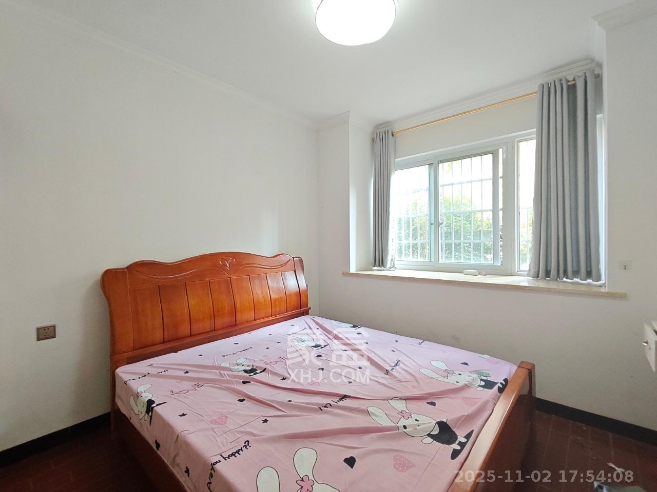 和康园小区  2室1厅1卫    1800.0元/月室内图