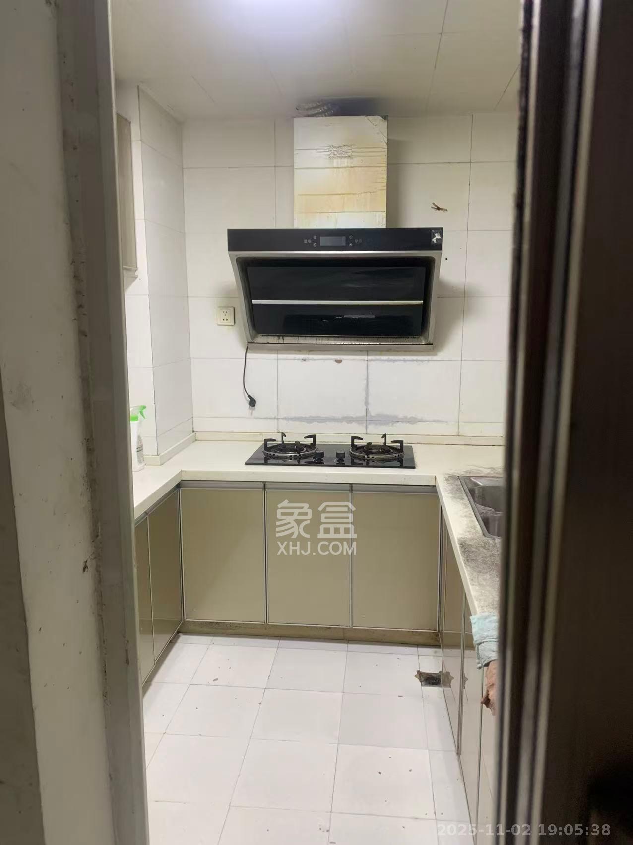 未来现代城 2室1厅1卫 1450.0元/月 未来现代城 2室1厅1卫 1450.0元/月室内图