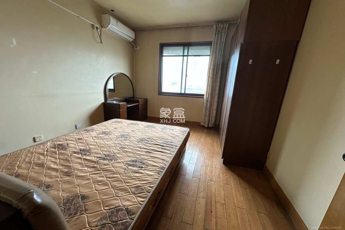 教育出版社宿舍 3室2厅1卫 2500.0元/月 教育出版社宿舍 3室2厅1卫 2500.0元/月室内图