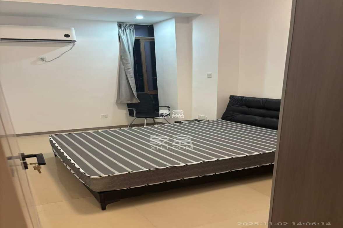 湖湾世景 1室1厅1卫 1500.0元/月 湖湾世景 1室1厅1卫 1500.0元/月室内图