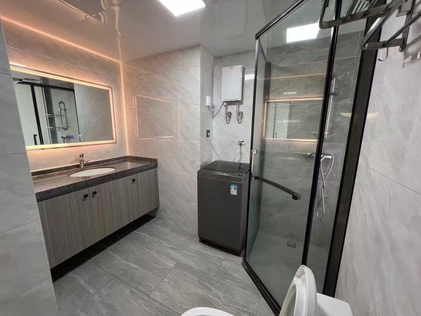 中国城星悦居 1室1厅1卫 2000.0元/月 中国城星悦居 1室1厅1卫 2000.0元/月室内图