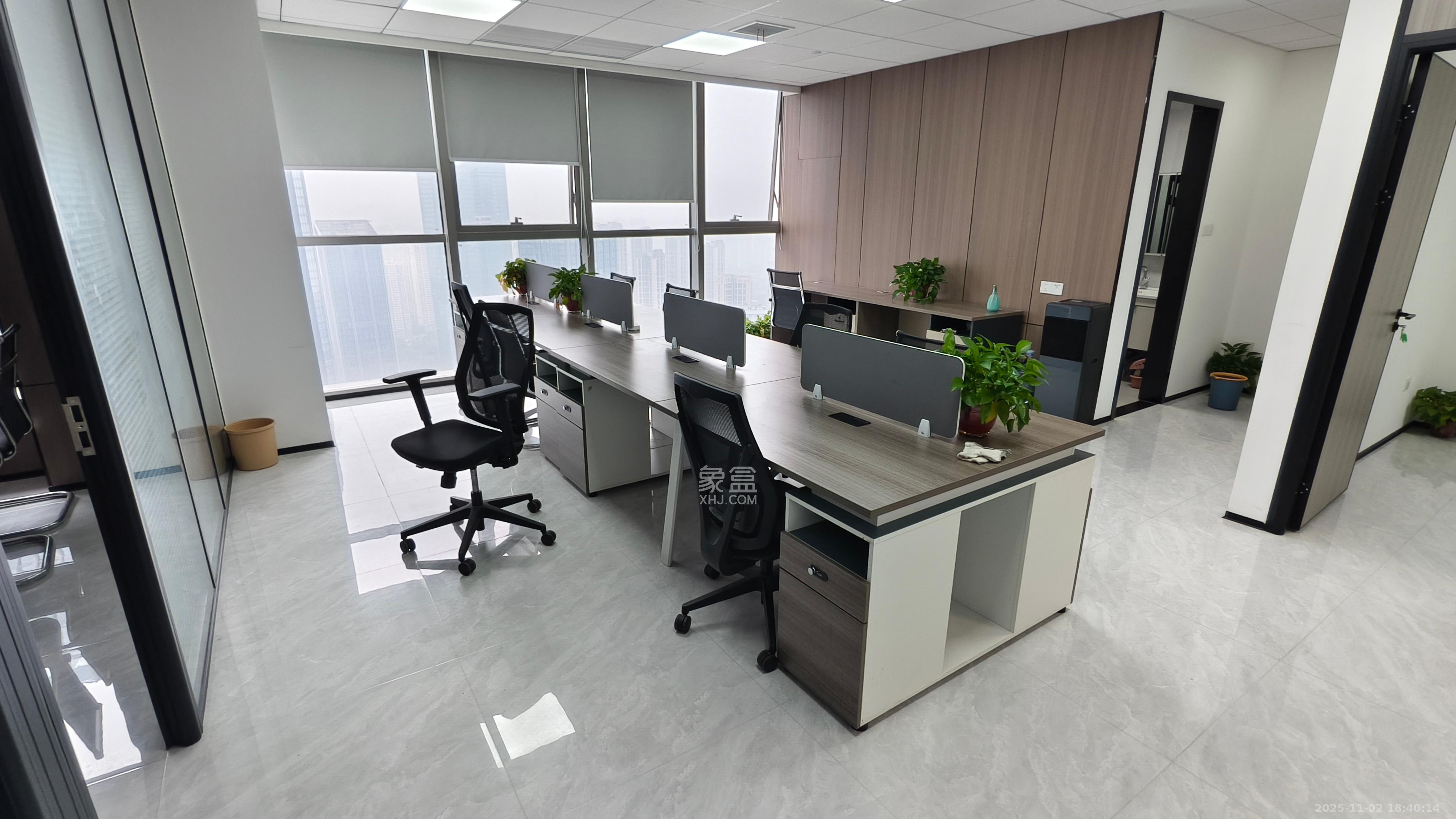 正荣梅溪紫阙台 3室1厅1卫 7000.0元/月 正荣梅溪紫阙台 3室1厅1卫 7000.0元/月室内图