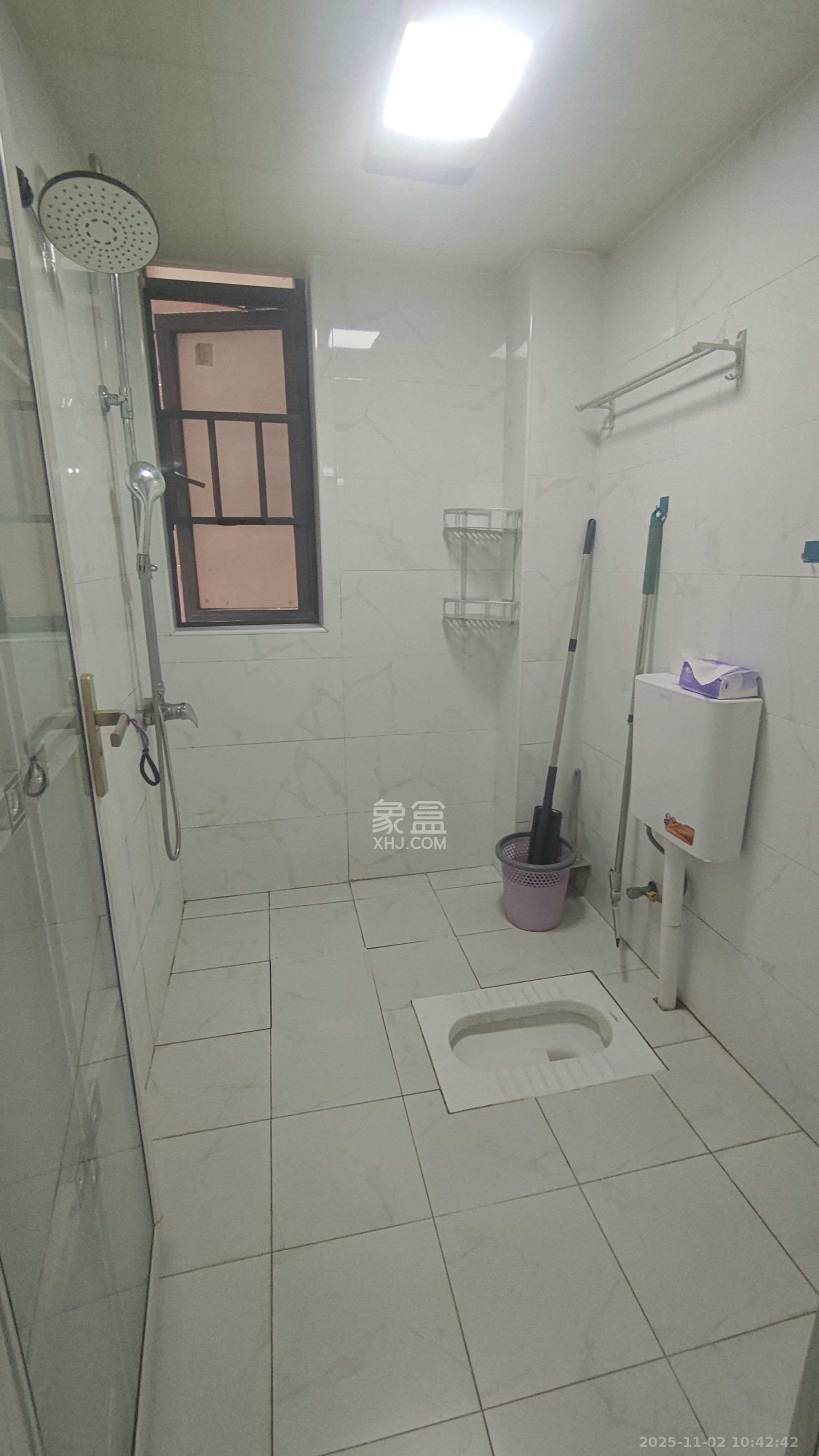 朝正美苑  2室1厅1卫    2000.0元/月室内图