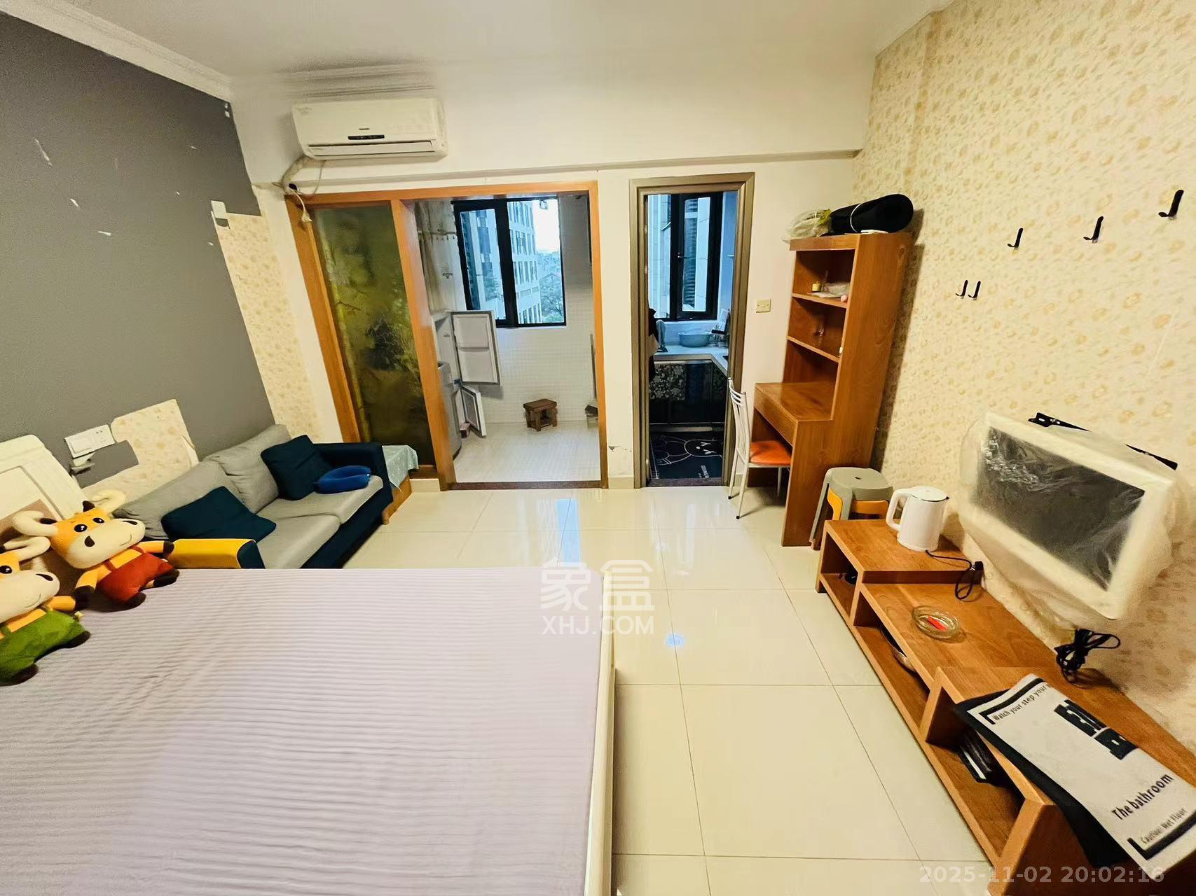 铂宫  1室1厅1卫    1800.0元/月 铂宫  1室1厅1卫    1800.0元/月室内图