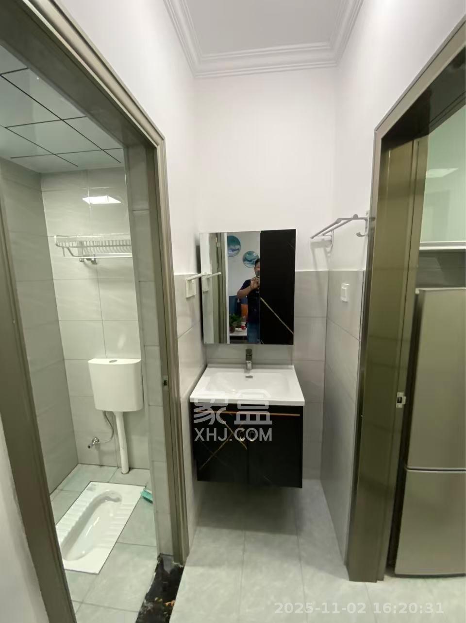 燕珑新寓  1室1厅1卫    1500.0元/月室内图