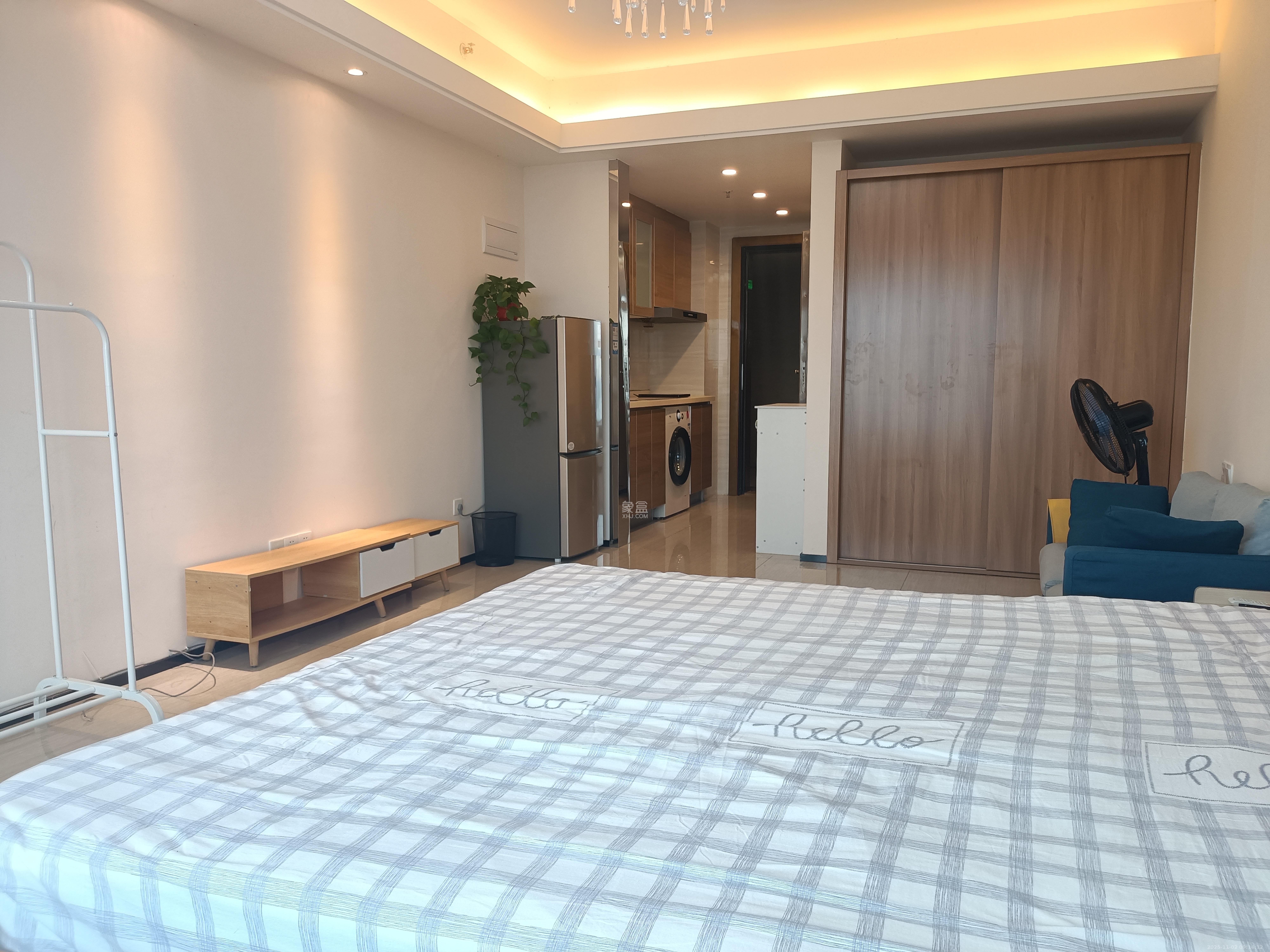 恒大翡翠华庭  1室1厅1卫    1400.0元/月室内图