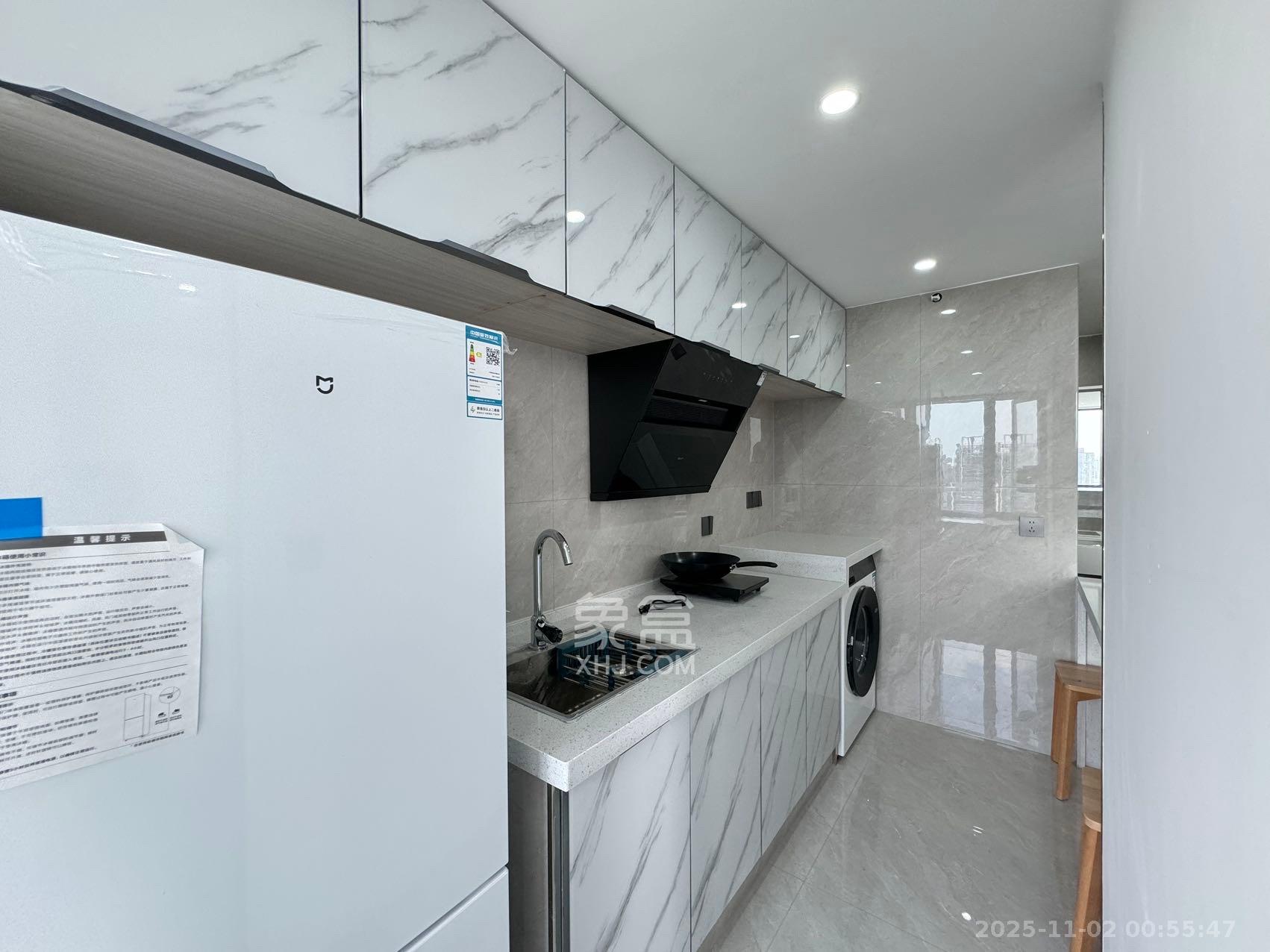 保利中环广场(保利中悦苑) 1室0厅1卫 1600.0元/月 保利中环广场(保利中悦苑) 1室0厅1卫 1600.0元/月室内图