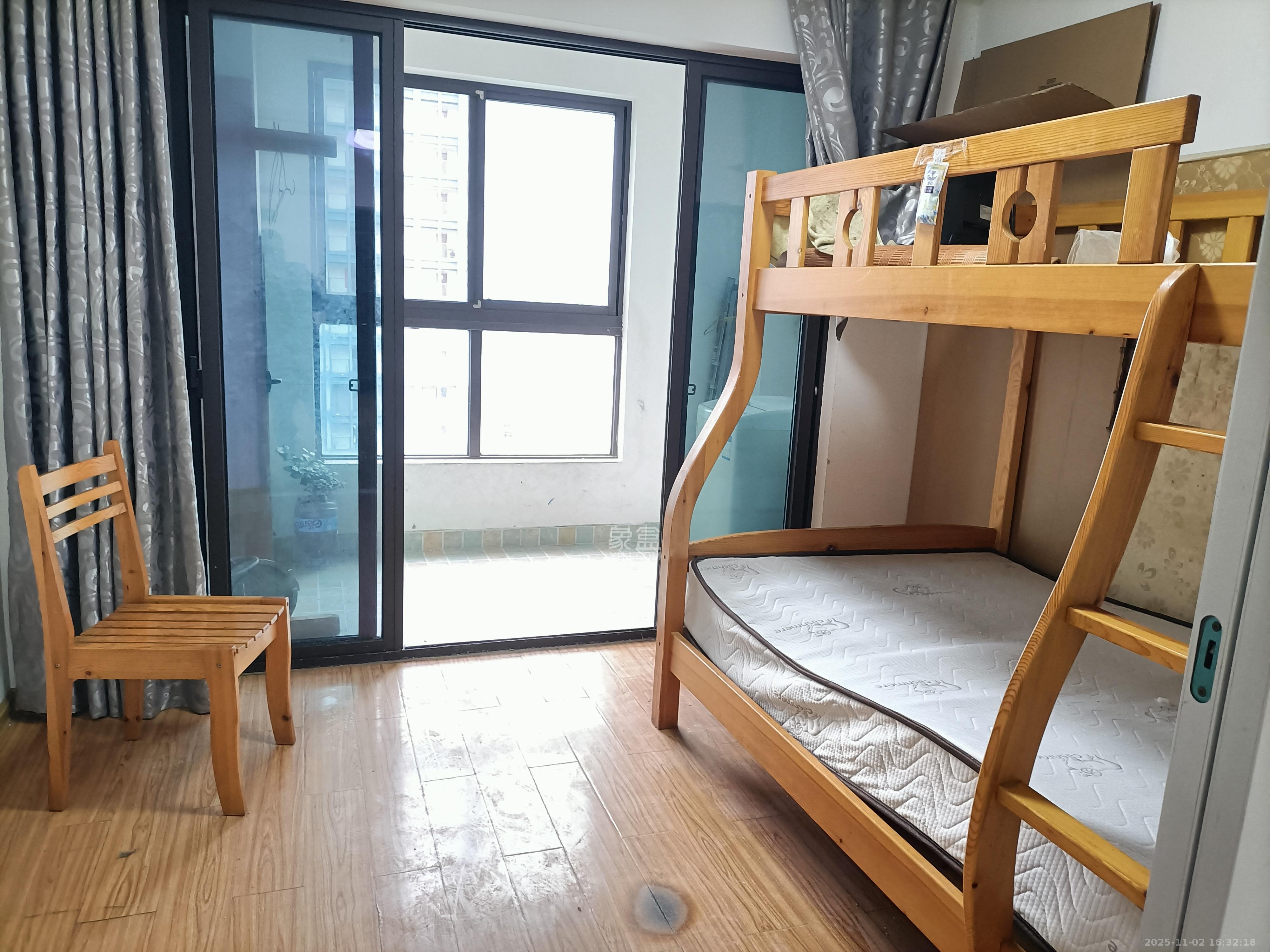 绿地中央广场 2室1厅1卫 2100.0元/月 绿地中央广场 2室1厅1卫 2100.0元/月室内图