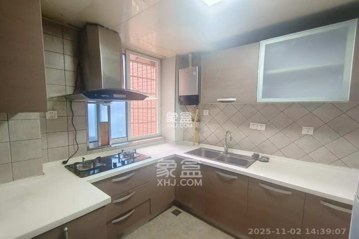 森宇佳园 2室2厅1卫 2500.0元/月 森宇佳园 2室2厅1卫 2500.0元/月室内图