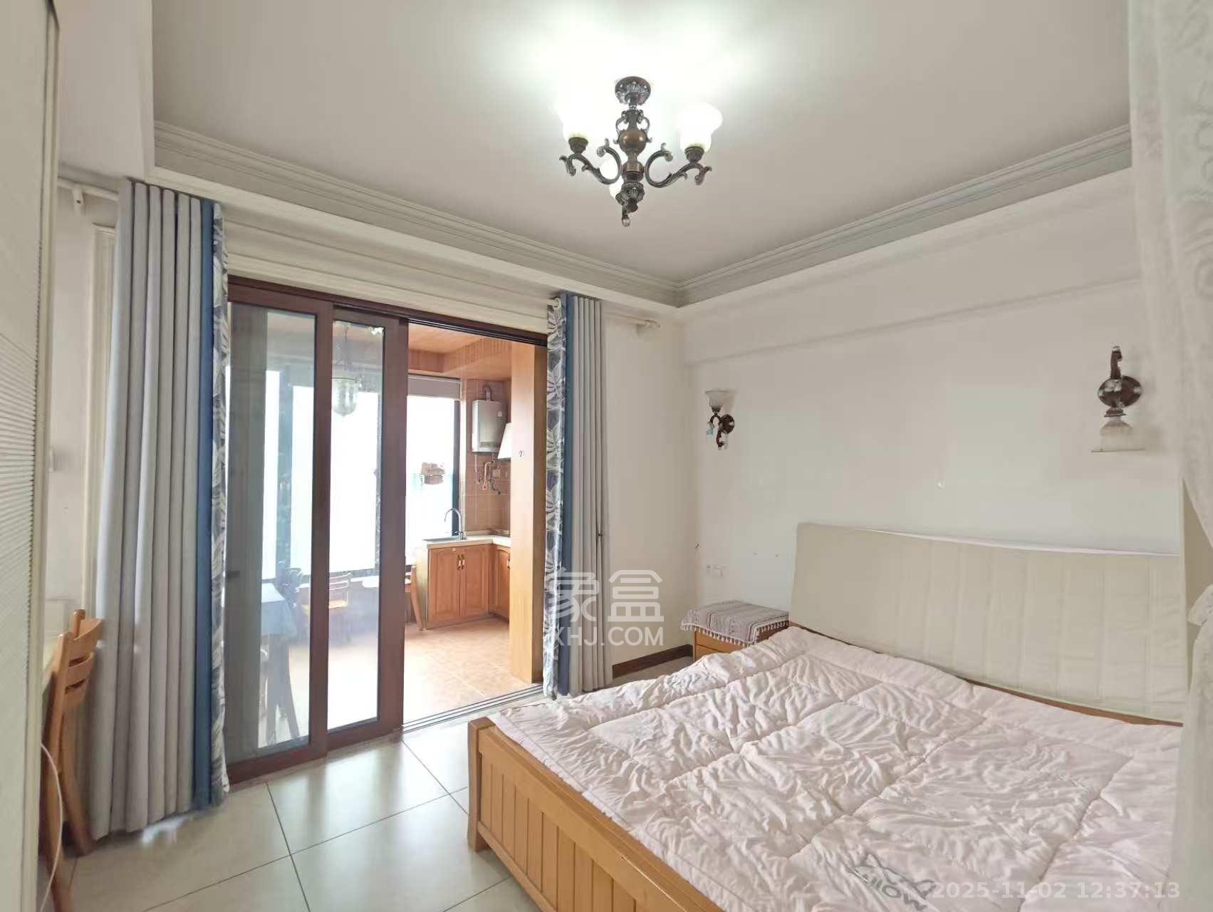 长大卧琥  1室1厅1卫    1600.0元/月室内图