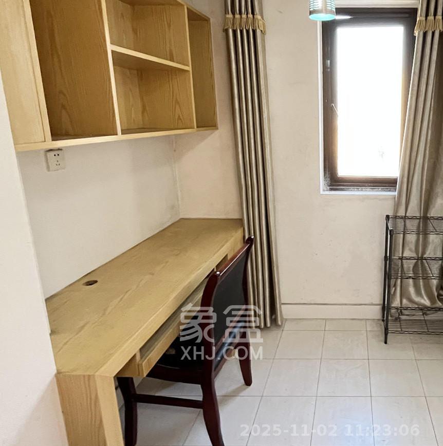 铂宫  1室1厅1卫    1700.0元/月室内图