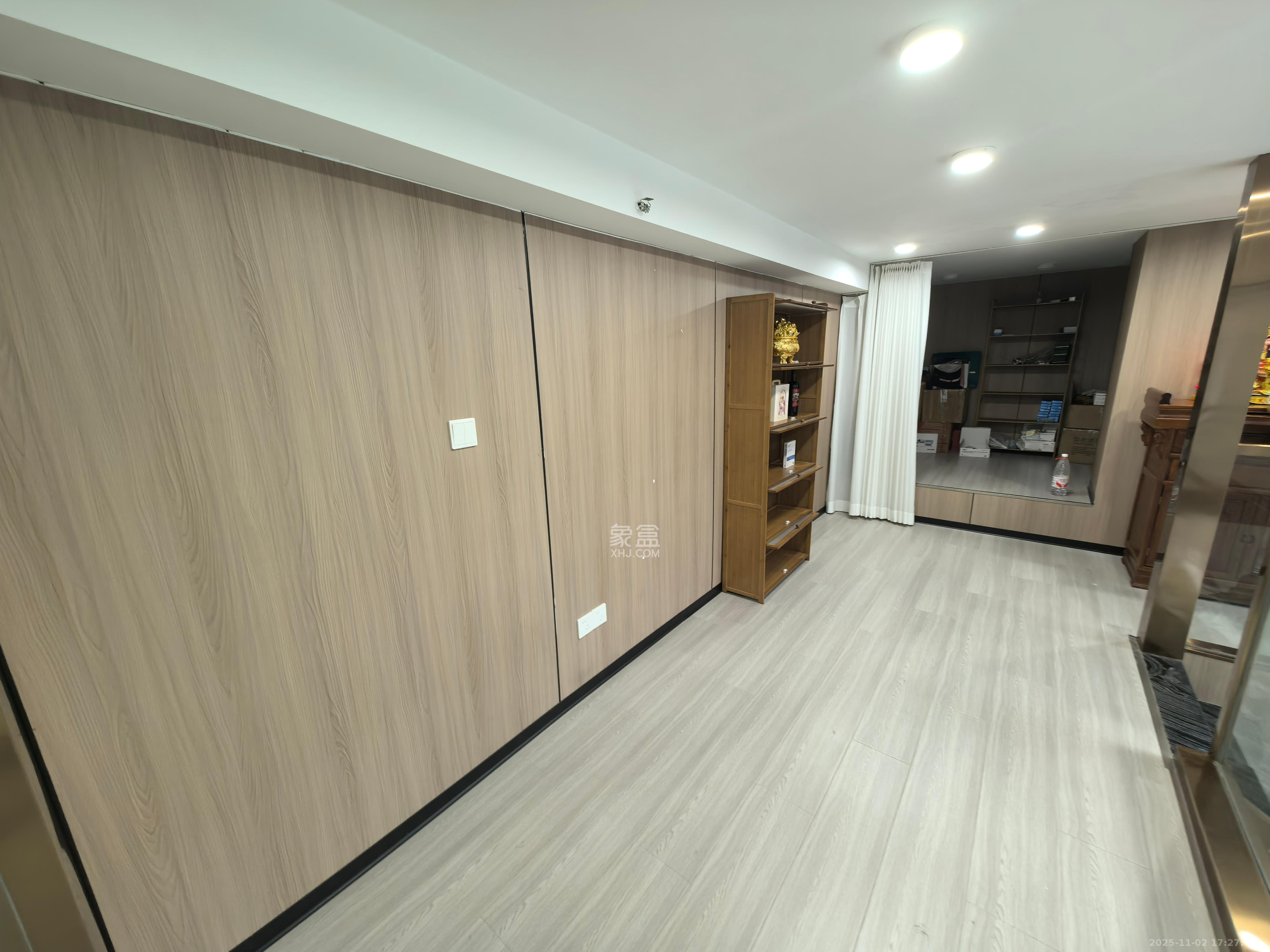 京武浪琴山三期(京武中心) 2室2厅1卫 3500.0元/月 京武浪琴山三期(京武中心) 2室2厅1卫 3500.0元/月室内图