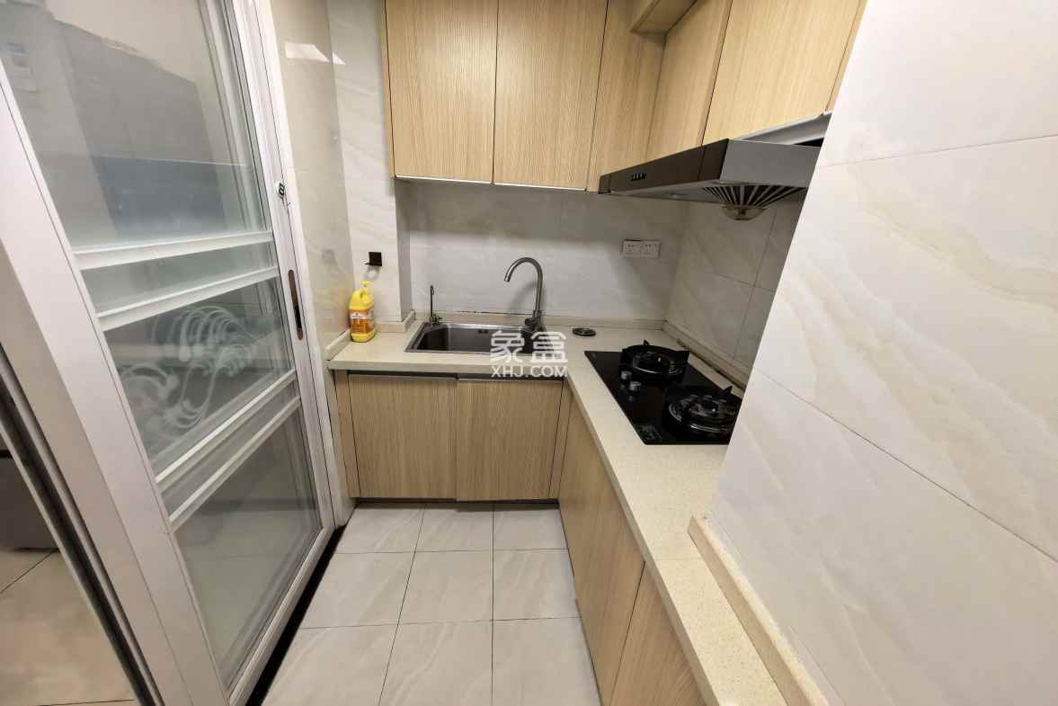 盛达景都三期 2室2厅1卫 3100.0元/月 盛达景都三期 2室2厅1卫 3100.0元/月室内图