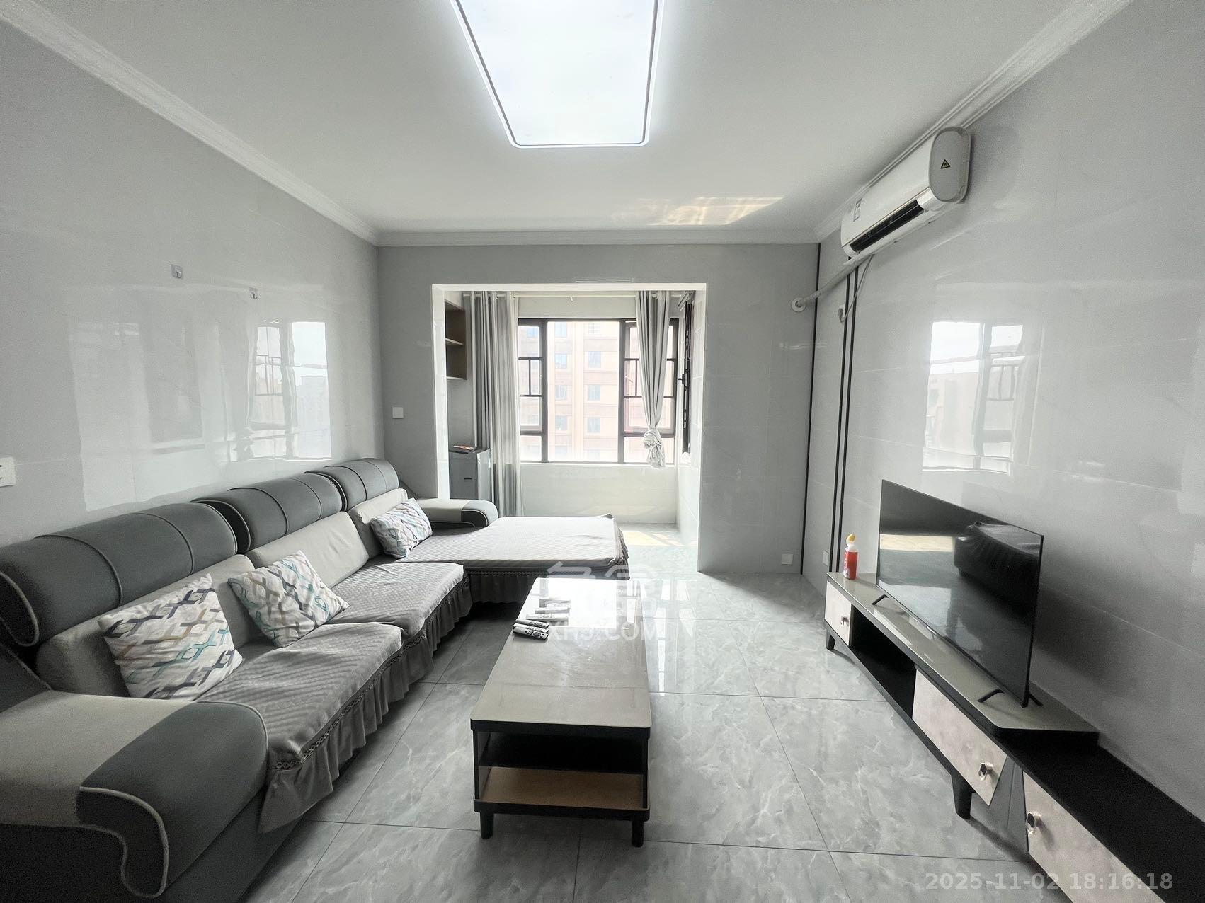 东合新苑 2室2厅1卫 2100.0元/月 东合新苑 2室2厅1卫 2100.0元/月室内图