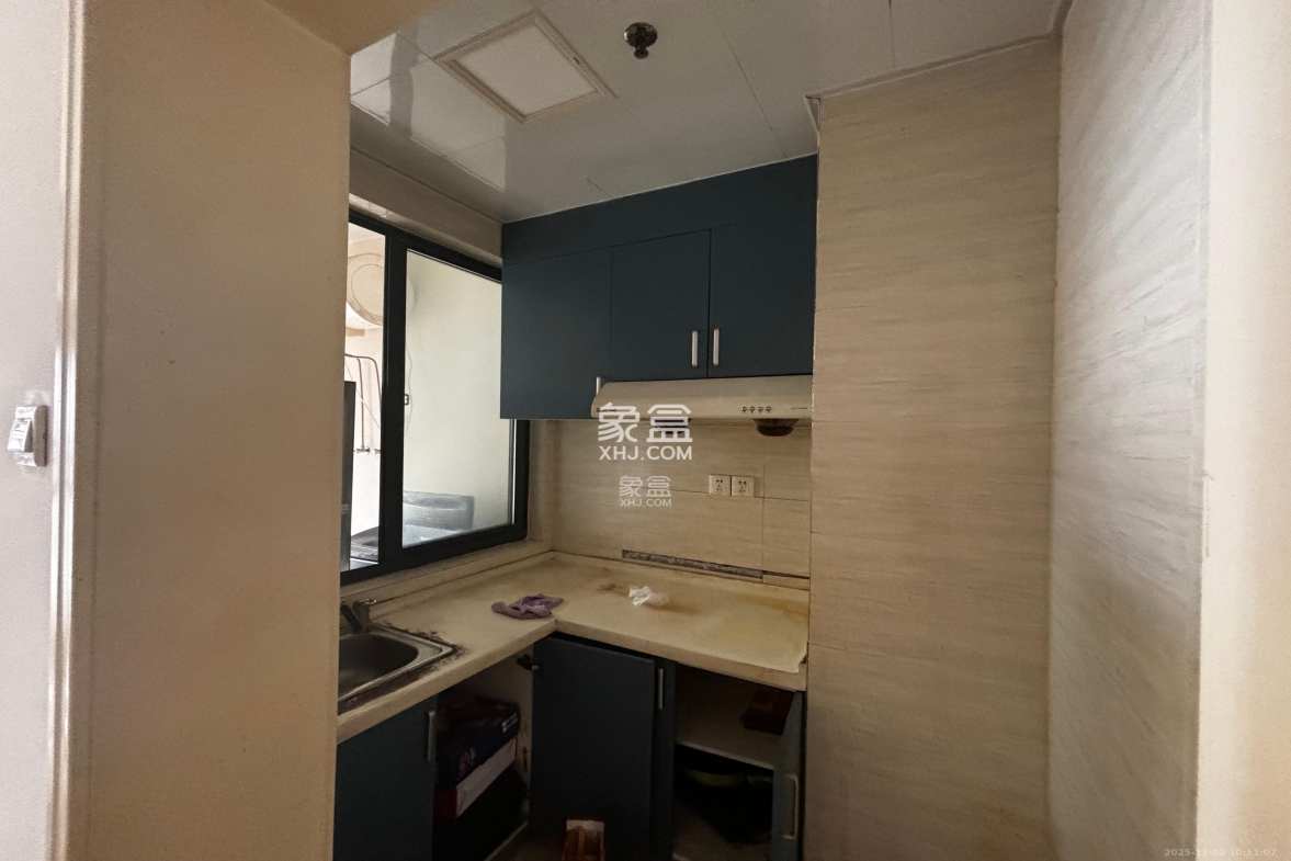 中建芙蓉工社 1室1厅1卫 1200.0元/月 中建芙蓉工社 1室1厅1卫 1200.0元/月室内图