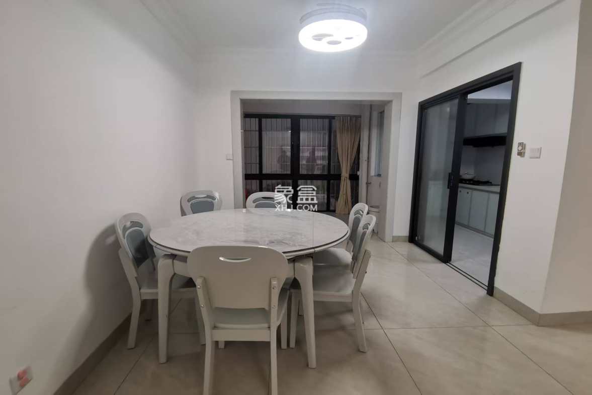 海航城 4室2厅2卫 3000.0元/月 海航城 4室2厅2卫 3000.0元/月室内图