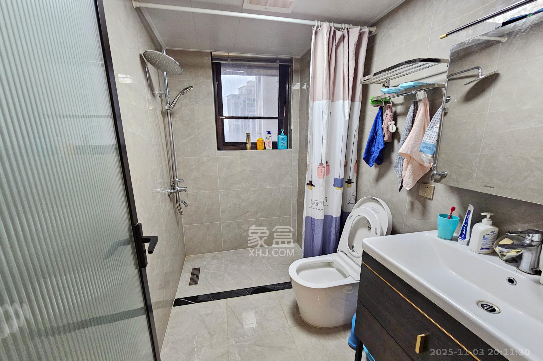 明昇壹城（明昇时代广场）二期  4室2厅3卫    350.0万其他