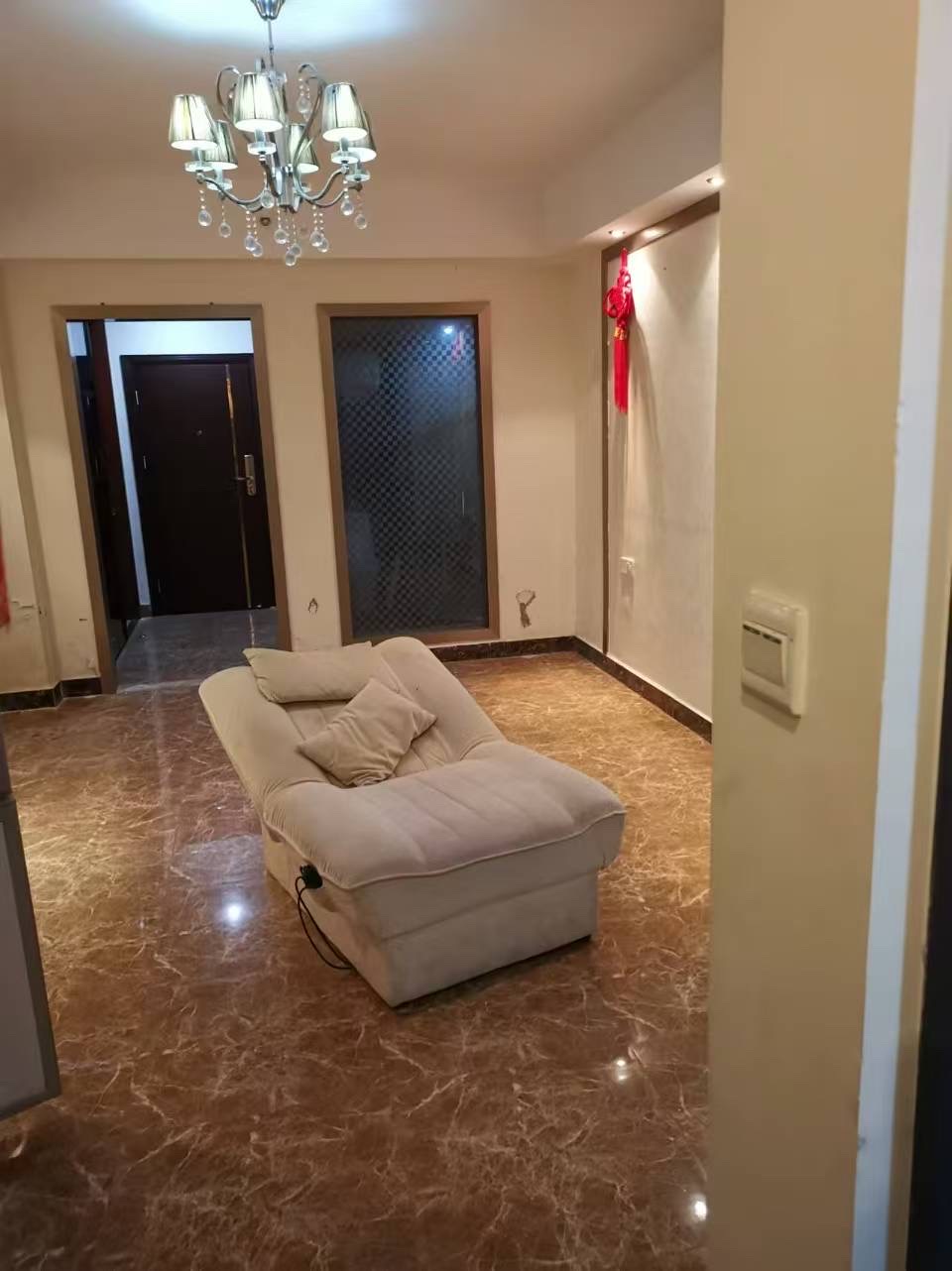 正大豪庭  1室1厅1卫    2000.0元/月室内图