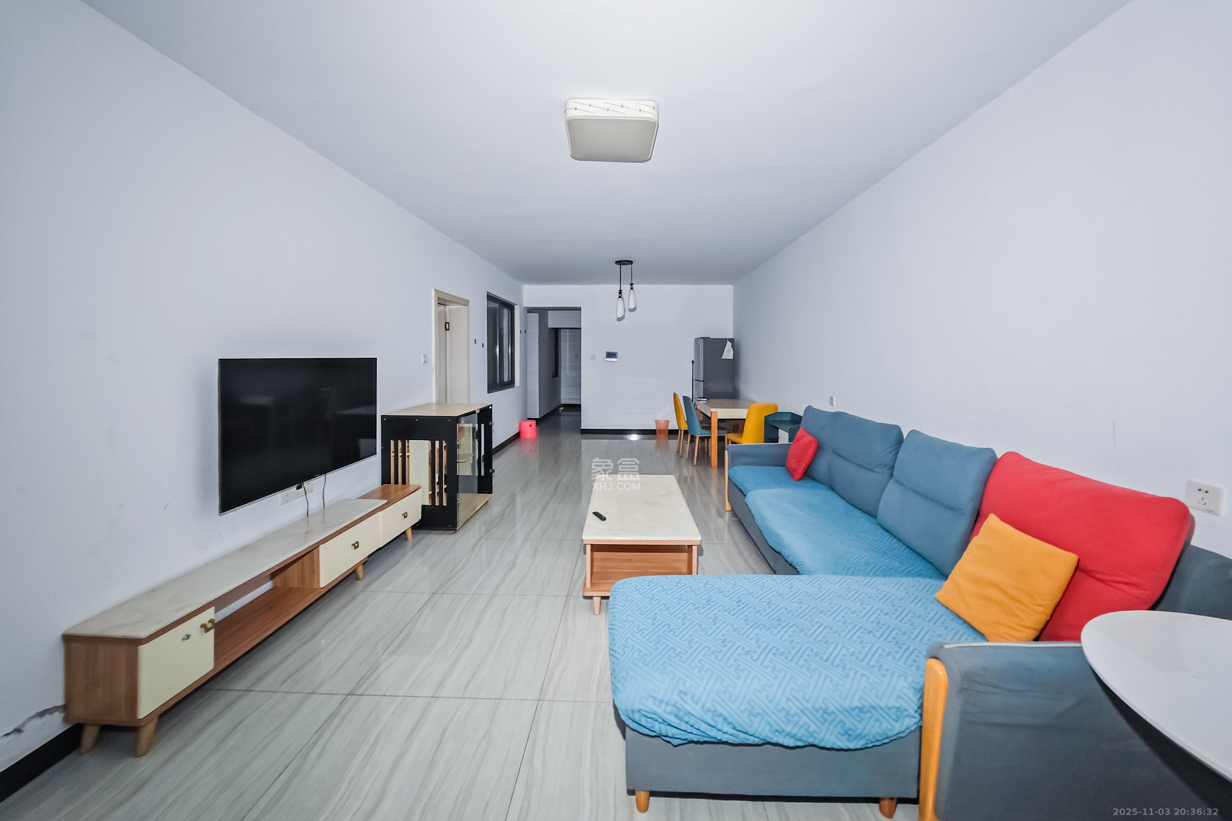 半山壹号  3室2厅2卫    115.0万