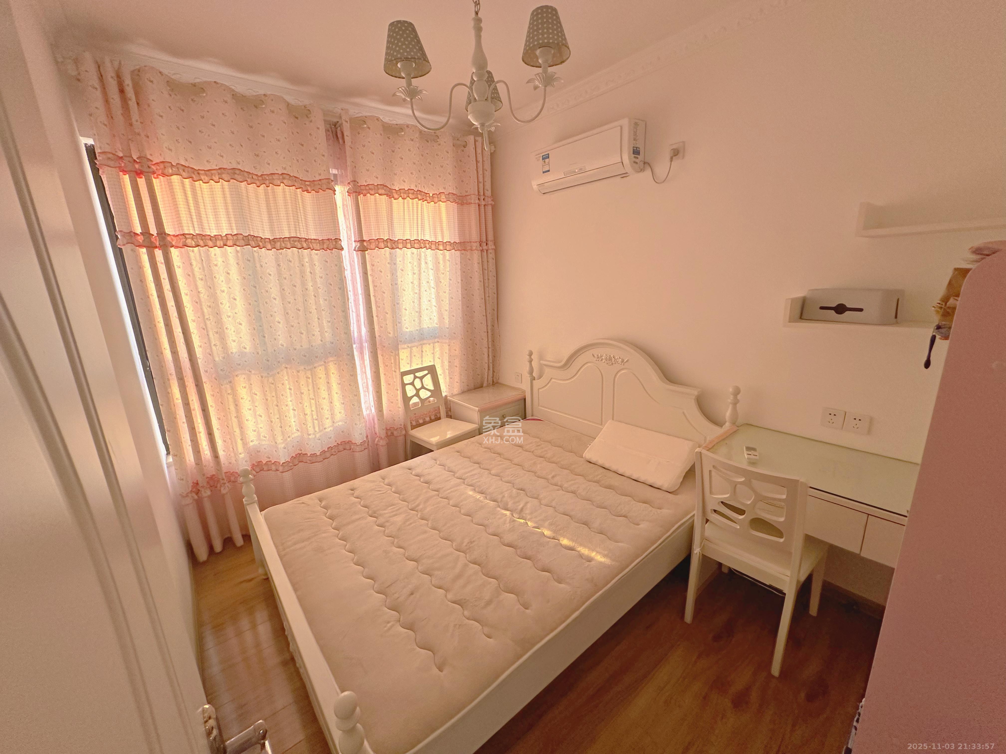 华润凤凰城三期 2室1厅1卫 2300.0元/月 华润凤凰城三期 2室1厅1卫 2300.0元/月室内图