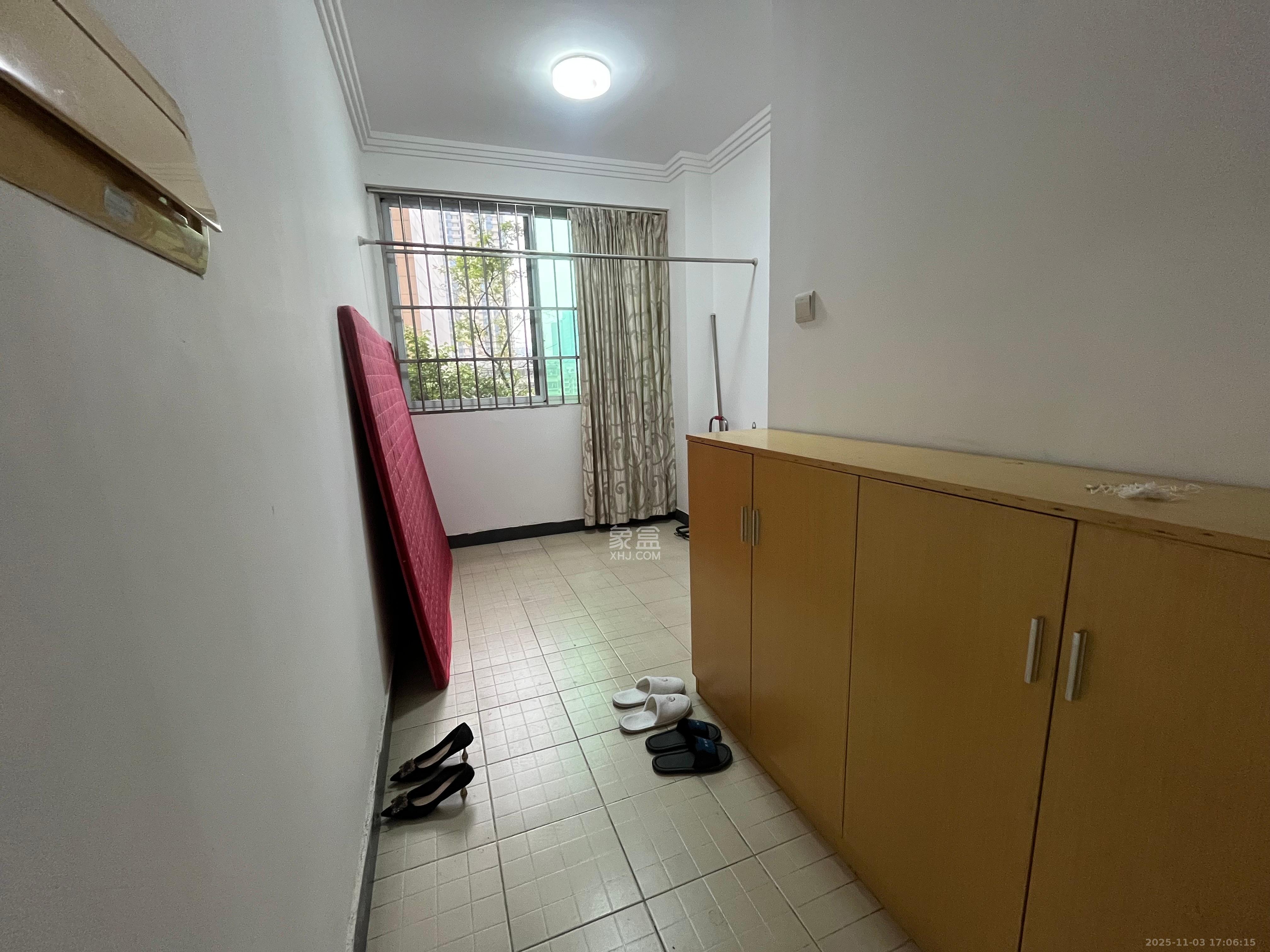 格林星城  3室2厅2卫    2200.0元/月室内图