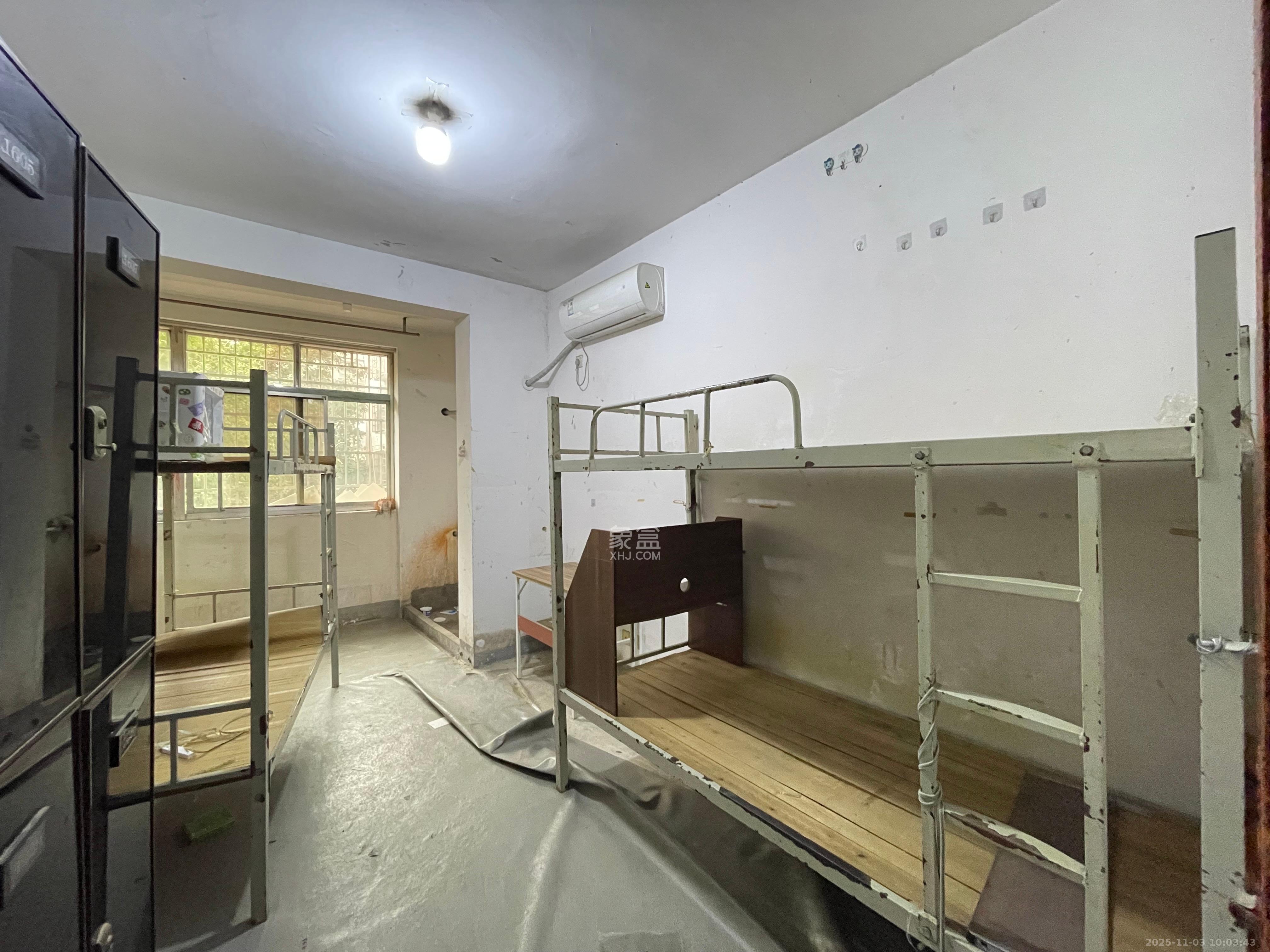 滨河小区  1室0厅0卫    2200.0元/月室内图