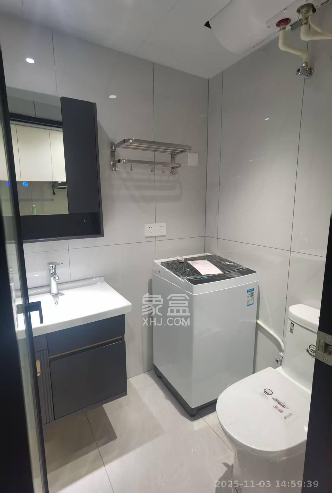 阳光城檀悦  1室1厅1卫    1800.0元/月室内图