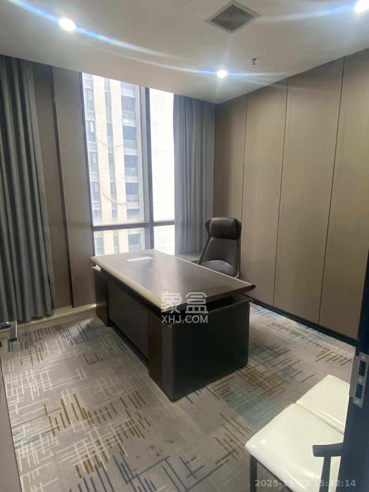 金科时代中心   185.32㎡      6800.0元/月室内图