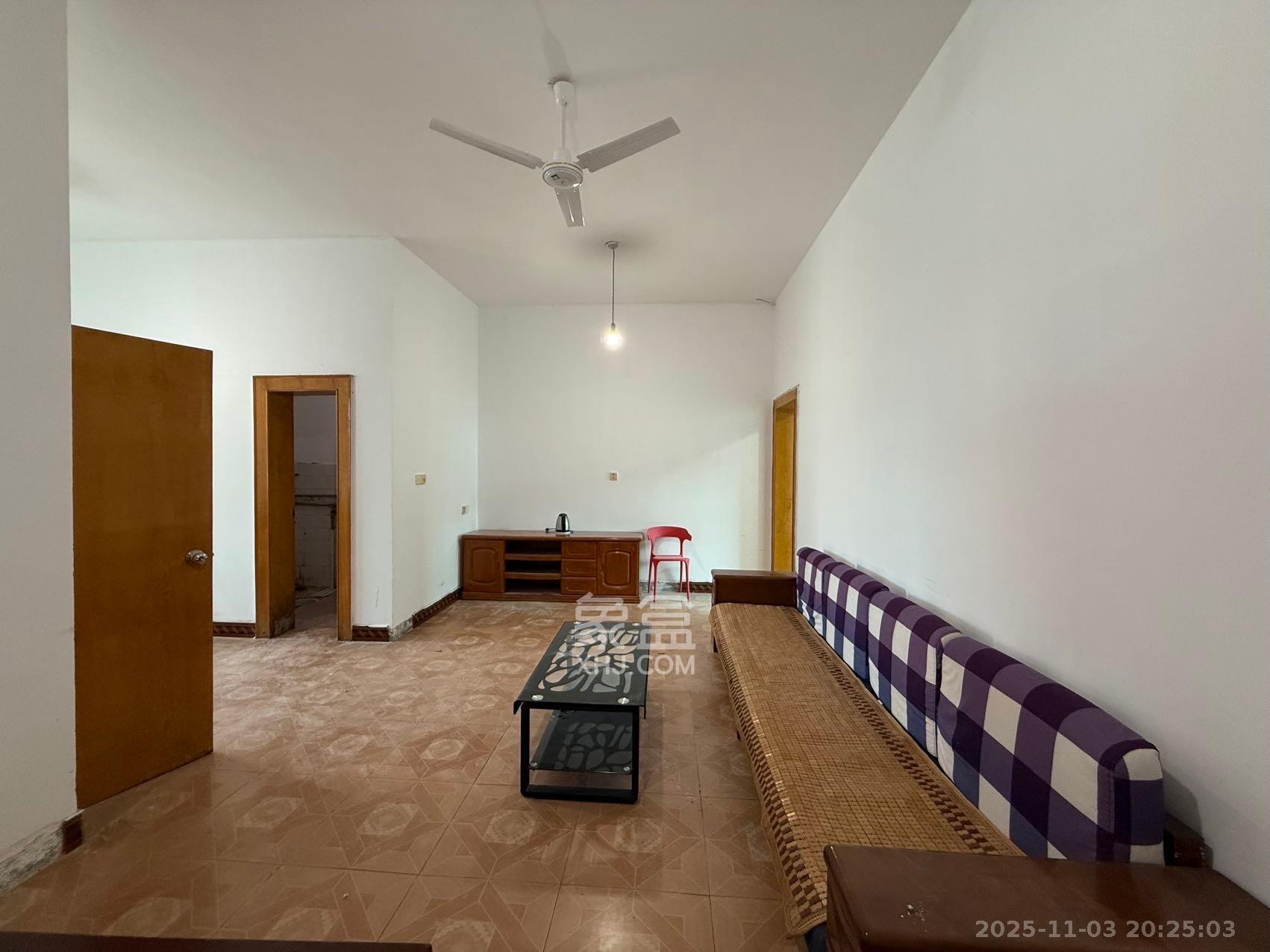 洞井生产安置小区（洞井新兴安置小区）  2室1厅1卫    1200.0元/月