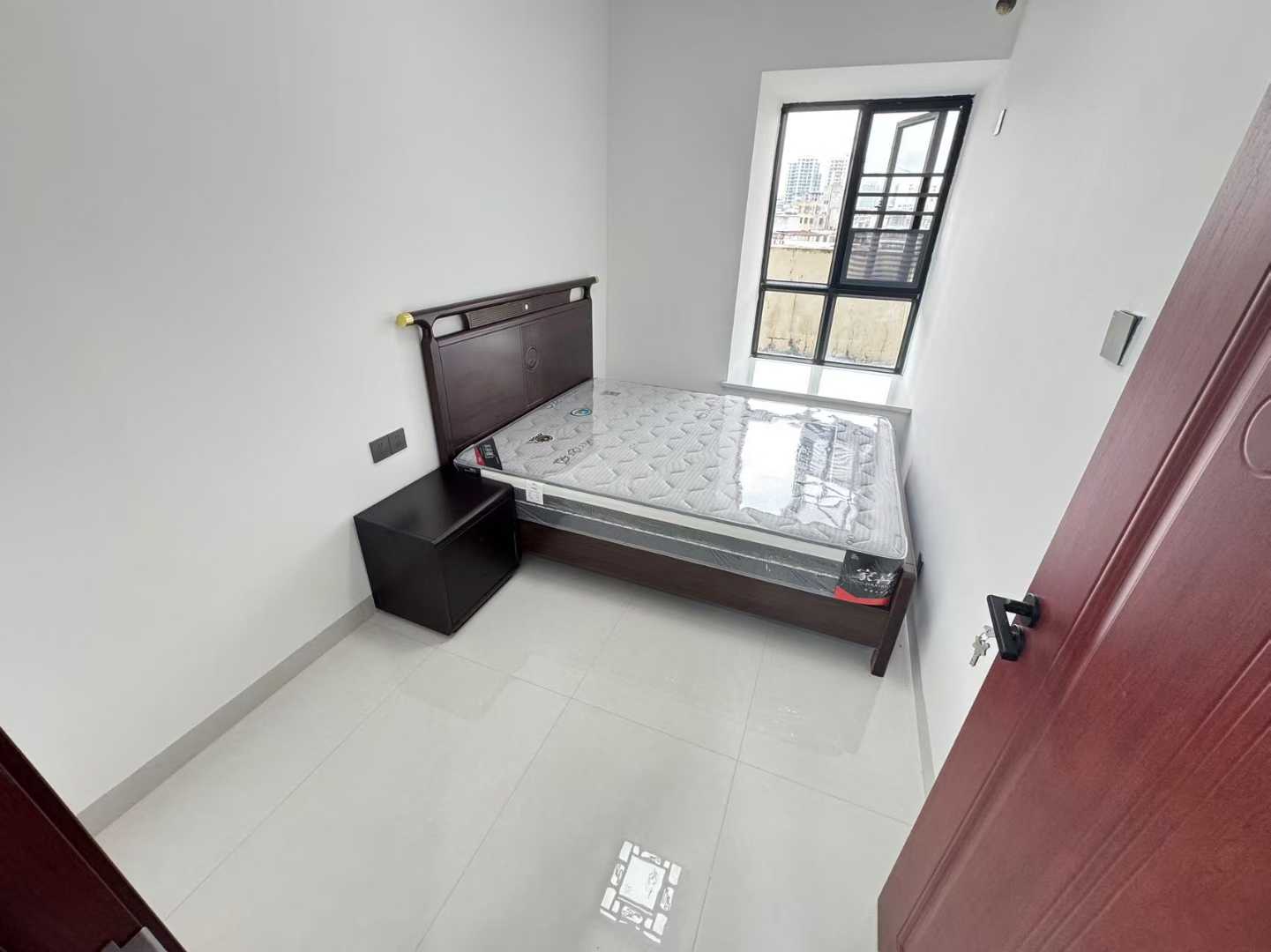 盛贤景都  3室2厅2卫    138.0万室内图